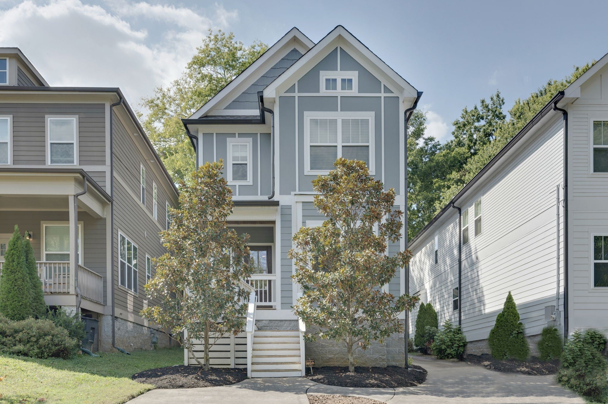 Home for sale in 1410a Harwood Dr Nashville, TN