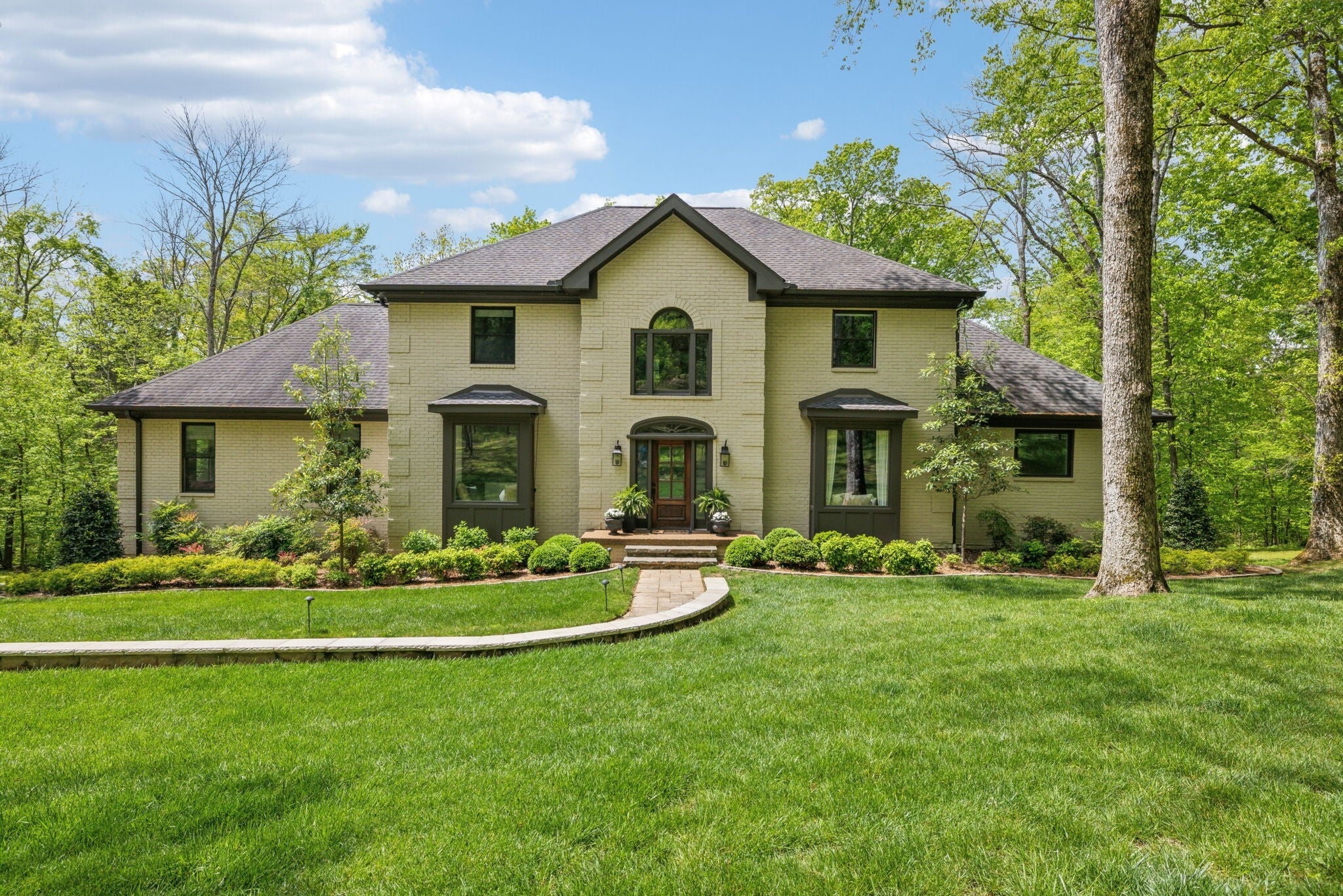 Home for sale in 1004 Scramblers Knob Franklin, TN