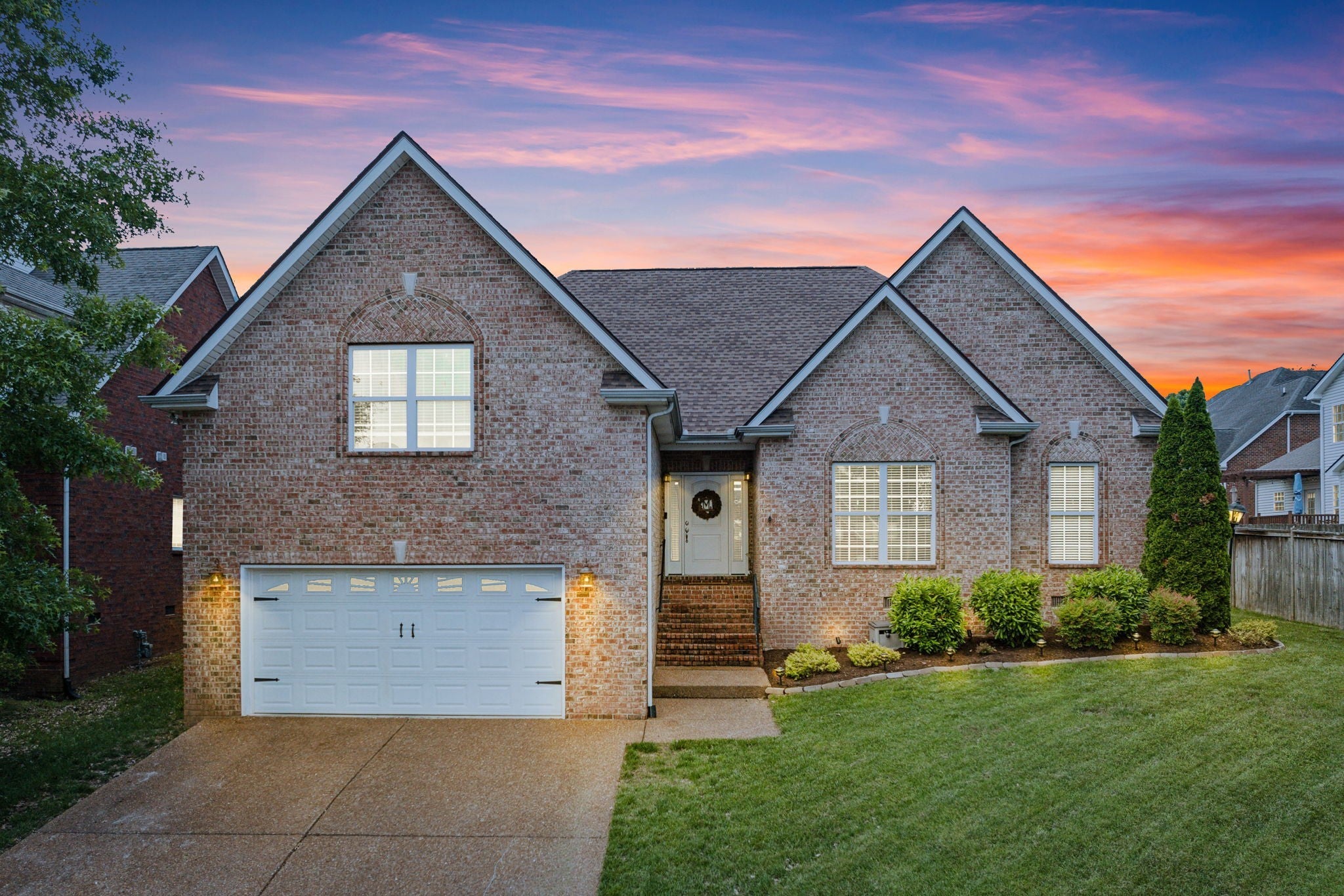 Home for sale in 141 Fieldcrest Cir Hendersonville, TN