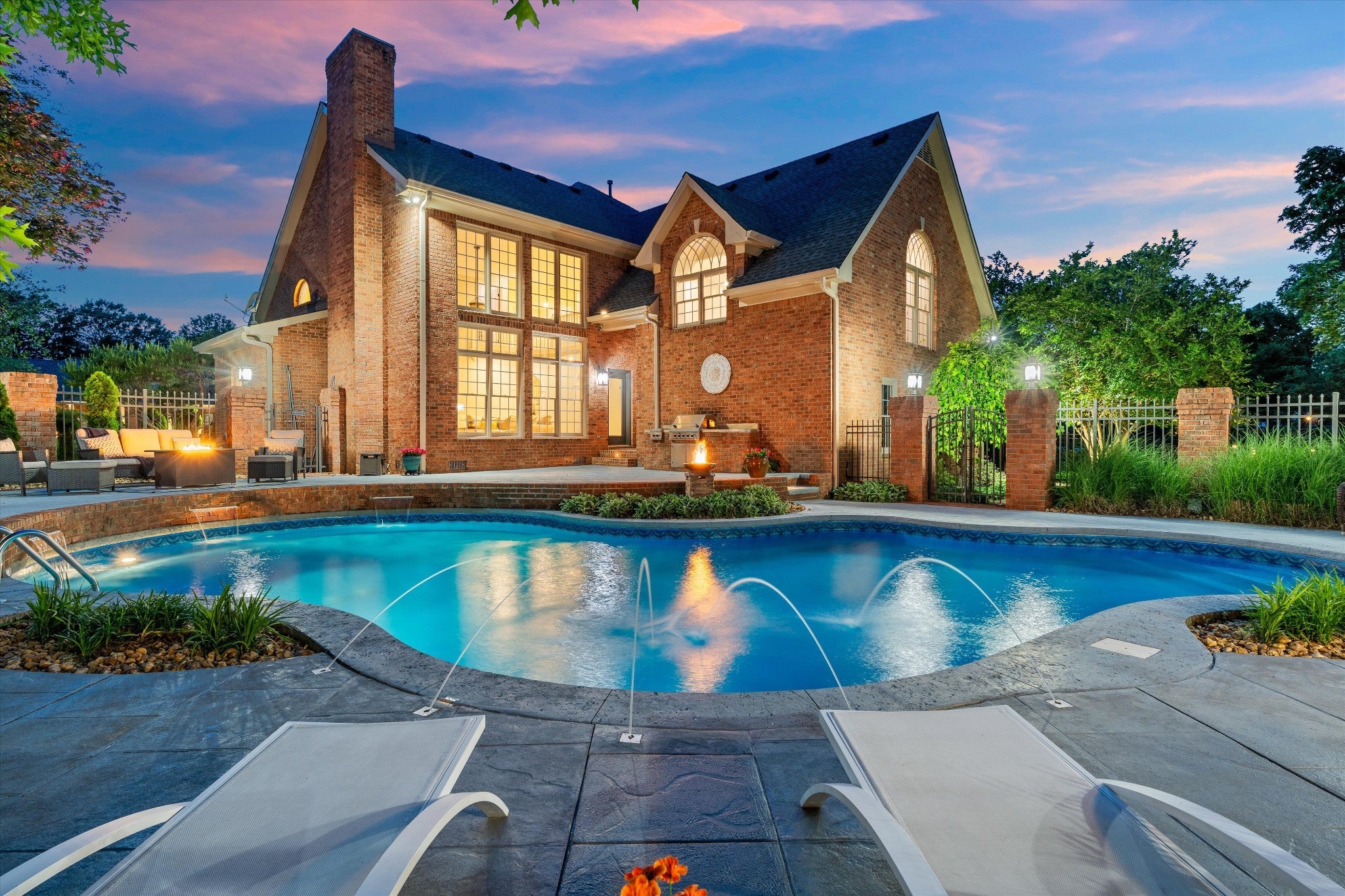 Home for sale in 1153 Inneswood Dr Gallatin, TN