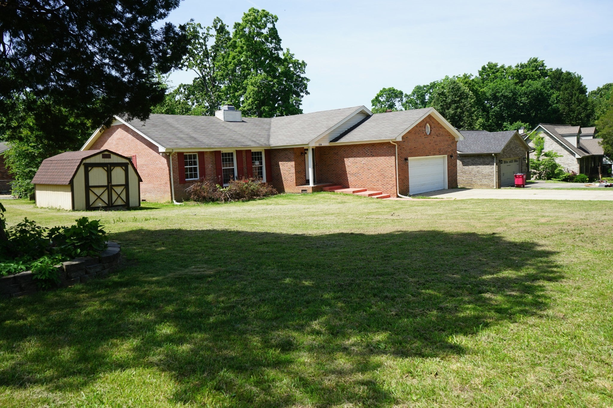 Home for sale in 220 Millstone Cir Clarksville, TN