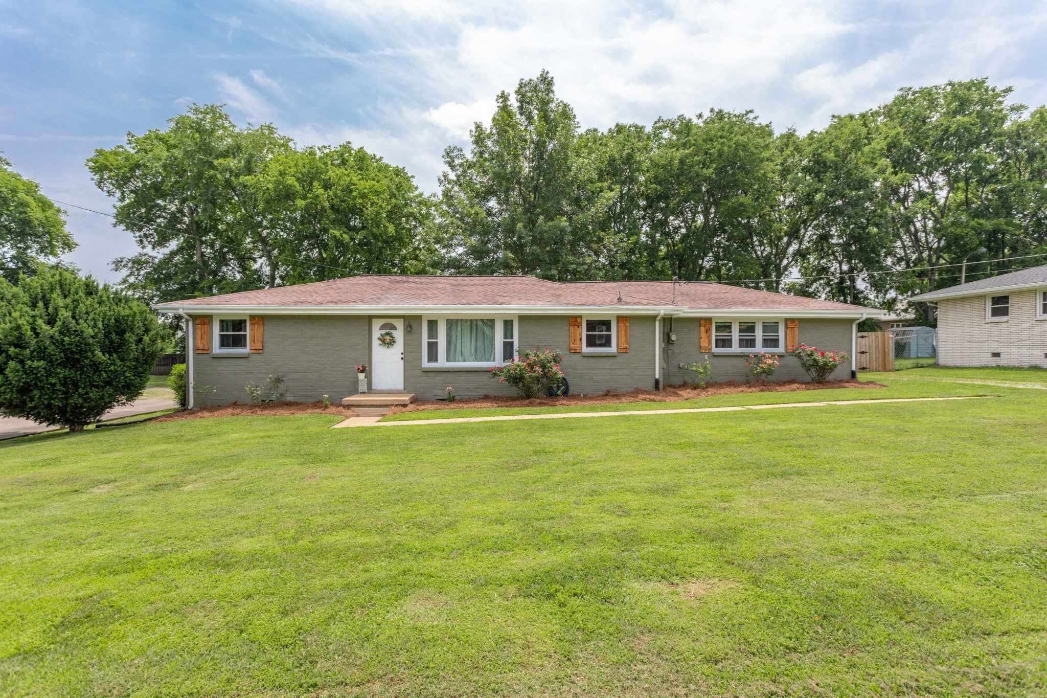 Home for sale in 121 Haven St Hendersonville, TN