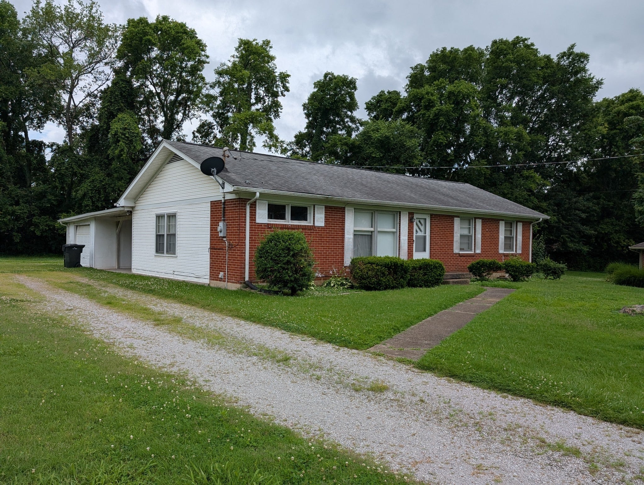 Home for sale in 1058 Belvedere Dr Gallatin, TN