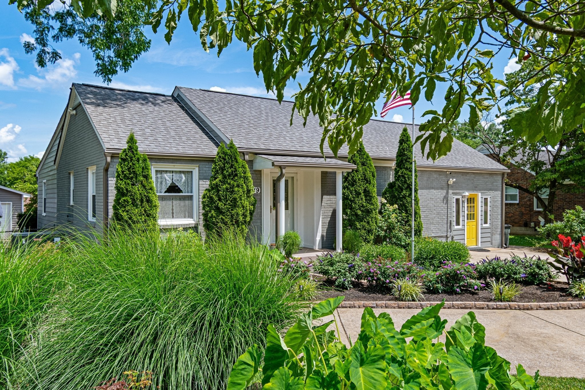 Home for sale in 1519 Preston Dr Nashville, TN