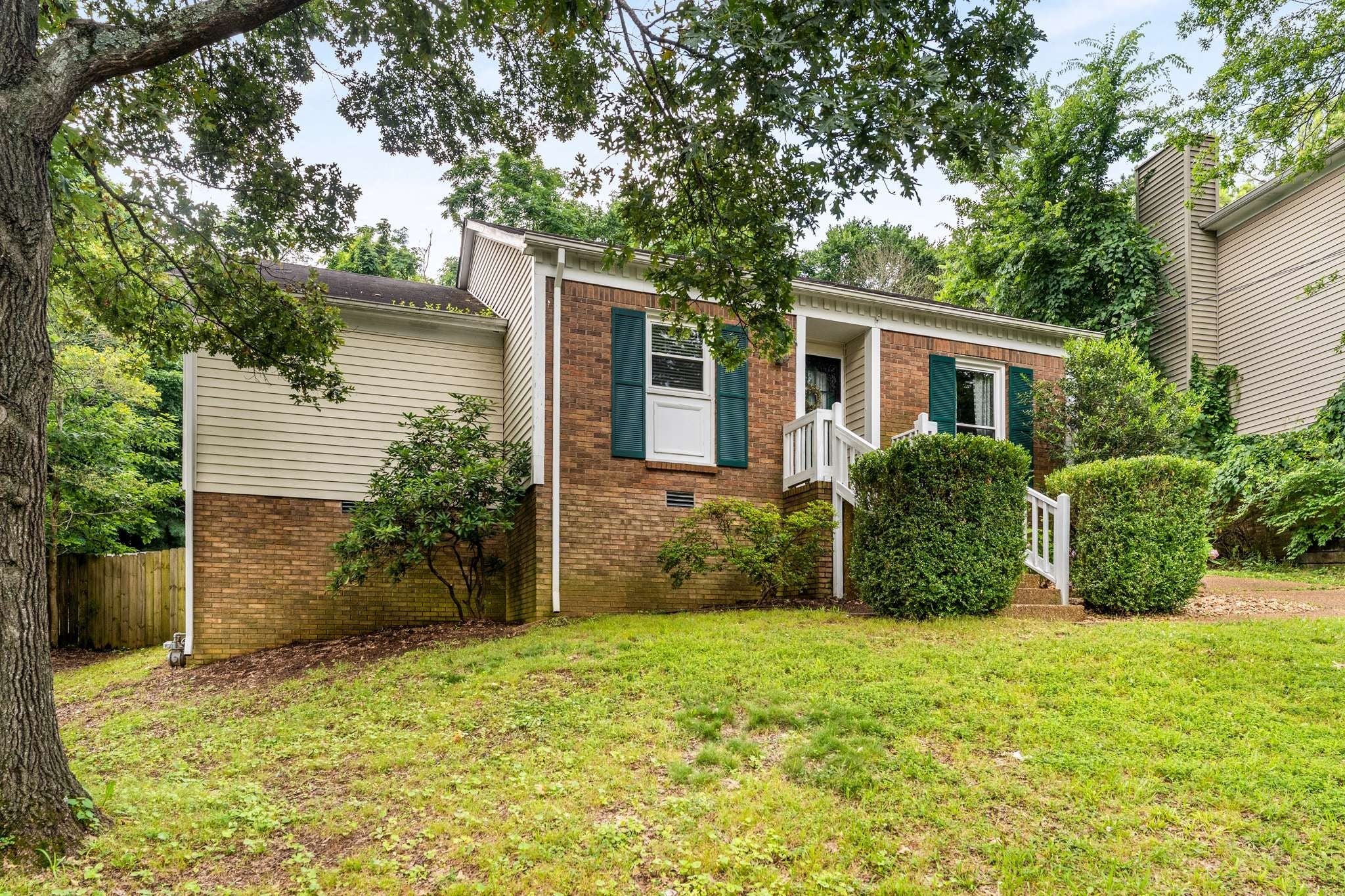 Home for sale in 5016 English Village Dr Nashville, TN