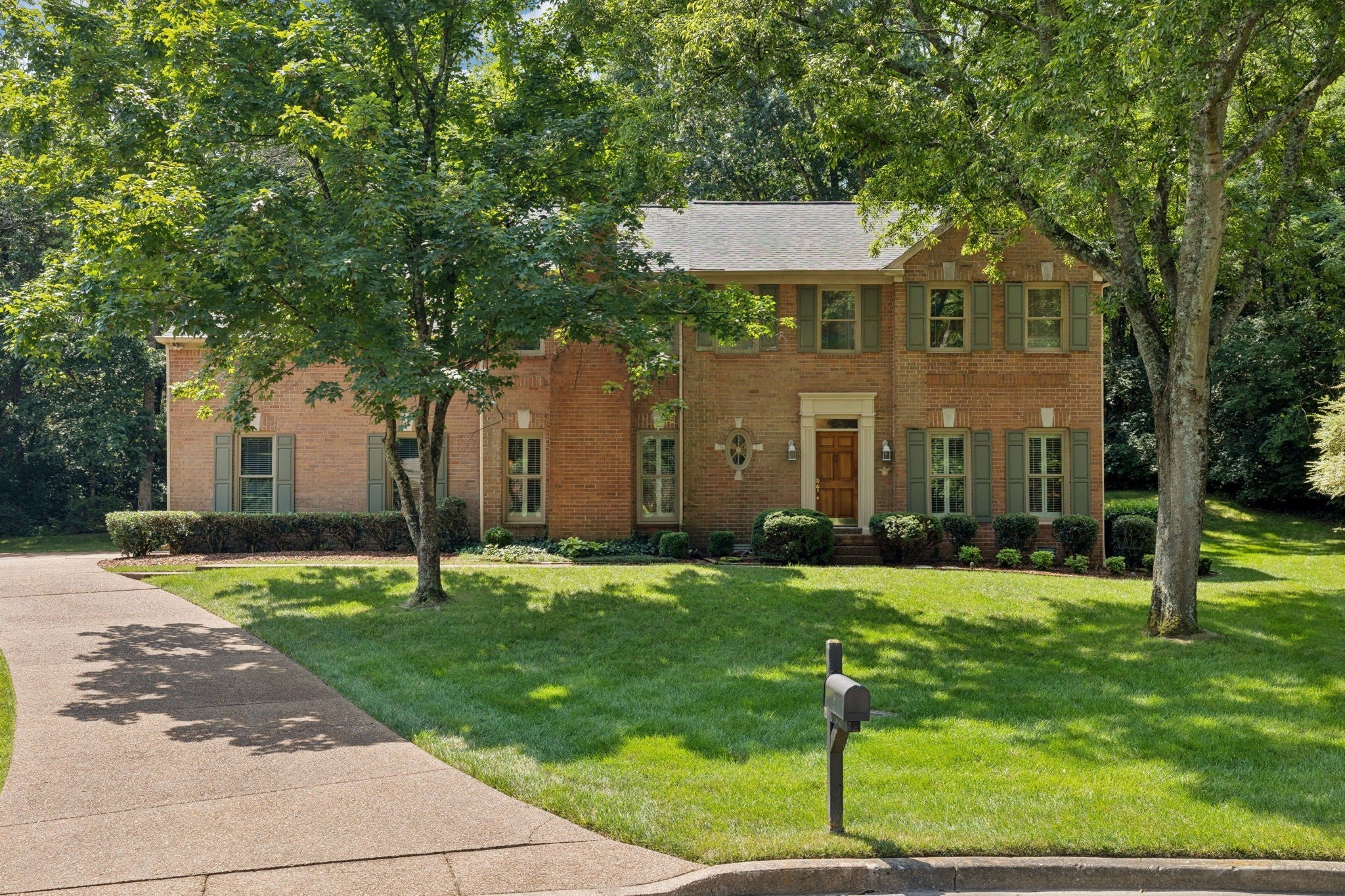 Home for sale in 712 Roxburgh Cv Brentwood, TN