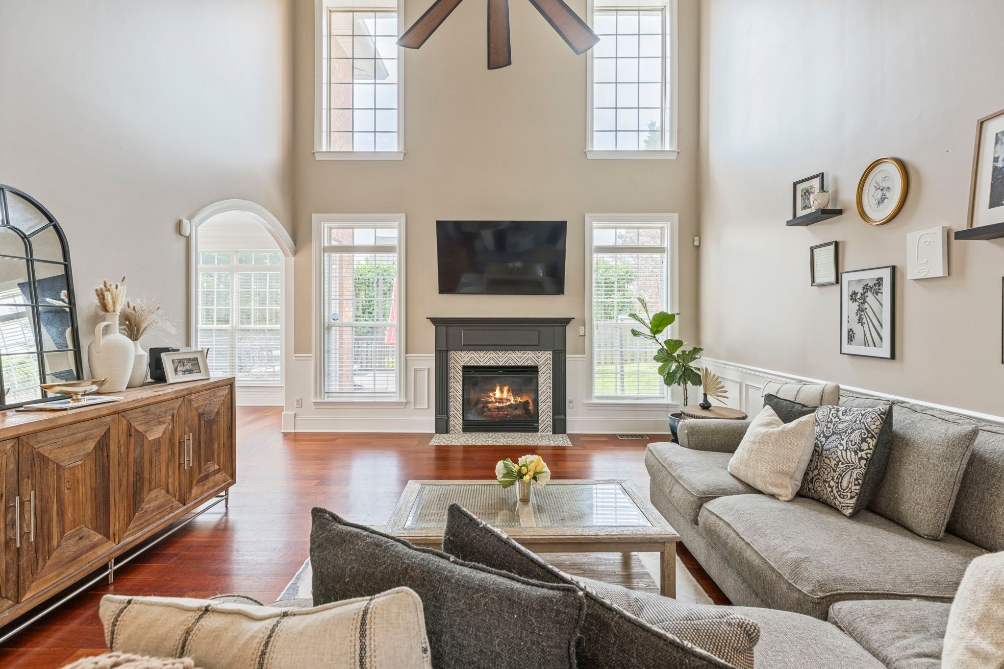 Brentwood Real Estate - Residential for sale