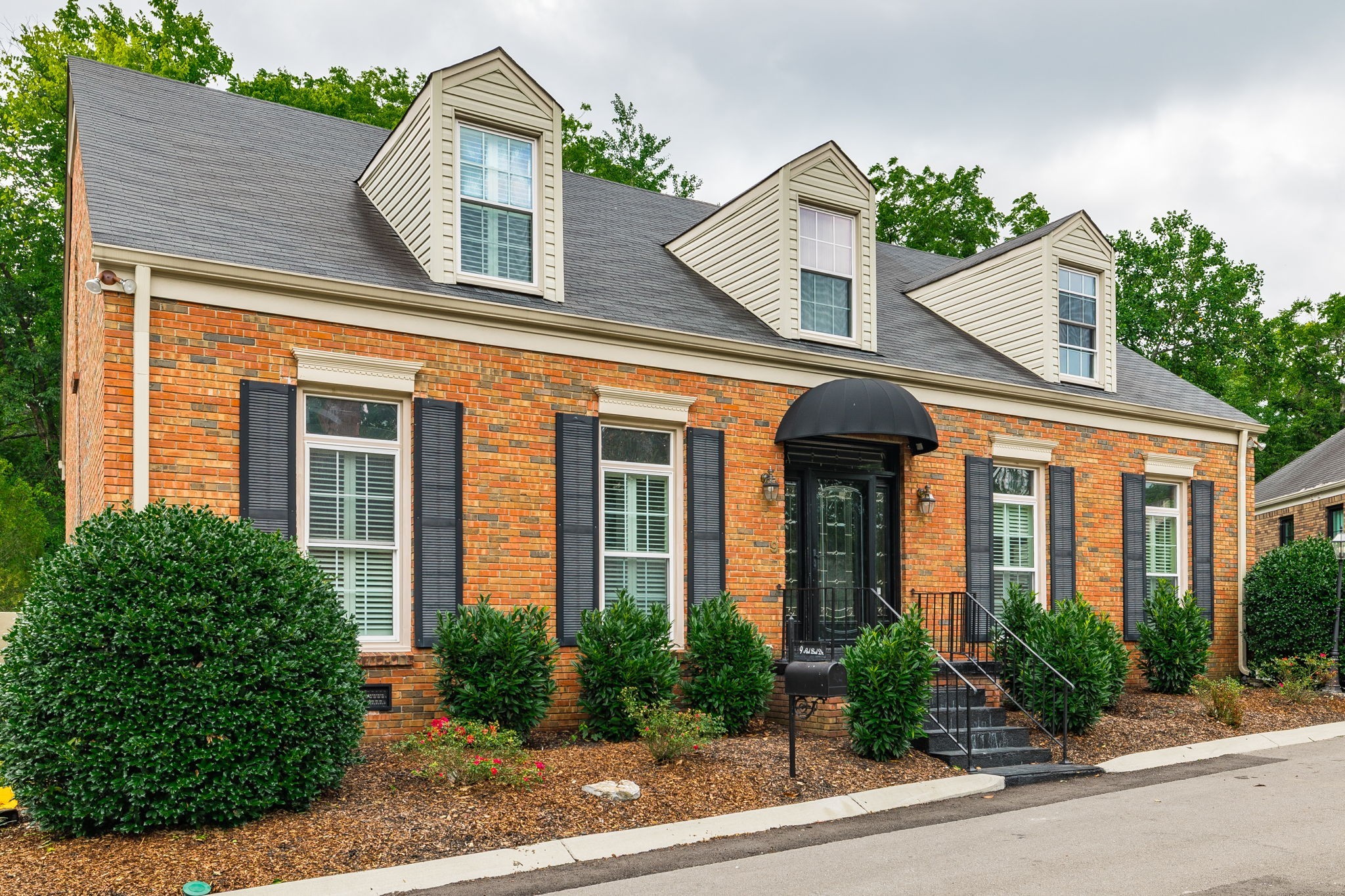 Home for sale in 9 Redbud Dr Nashville, TN