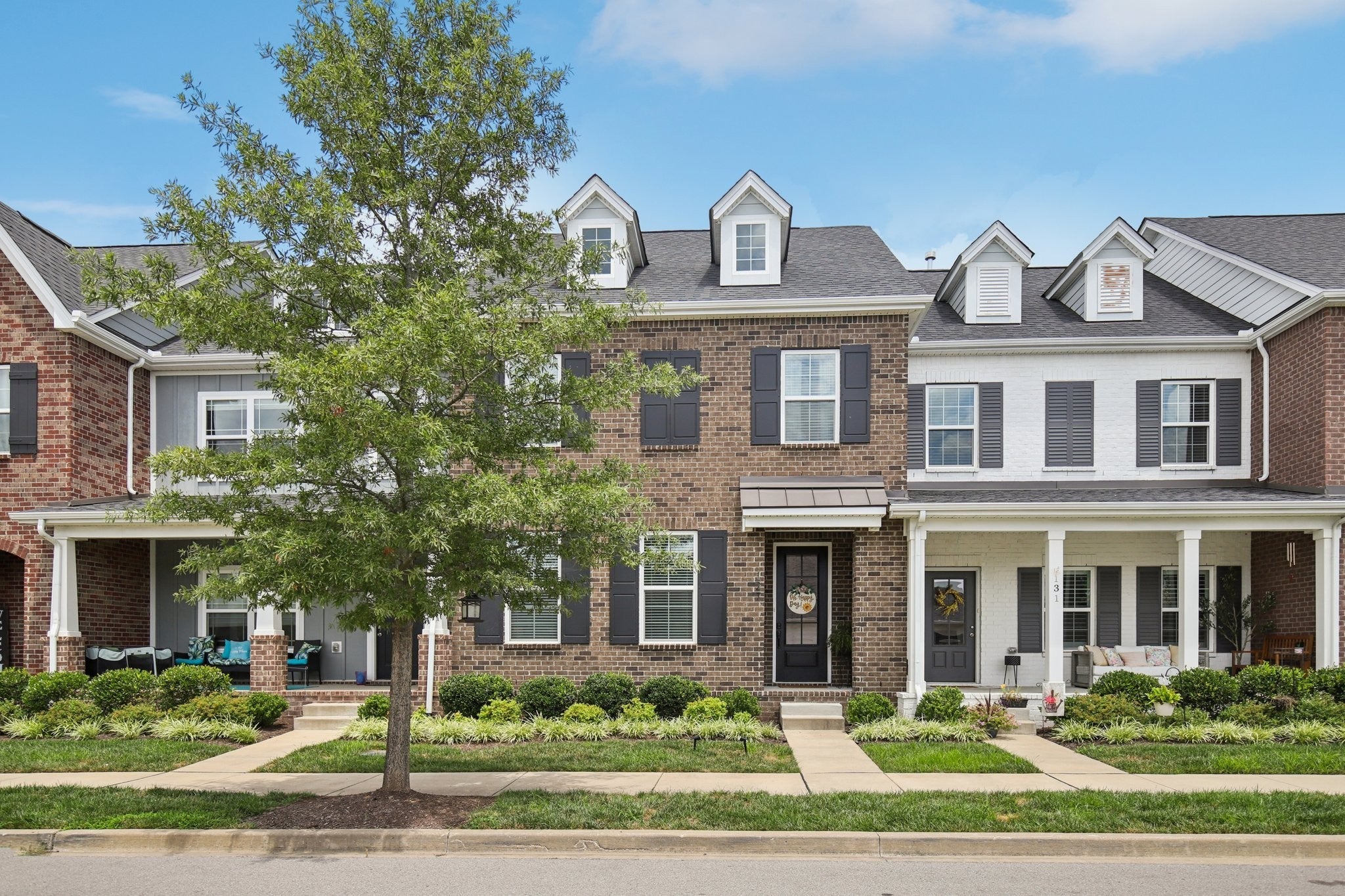 Home for sale in 127 Saddlewood Ln Hendersonville, TN