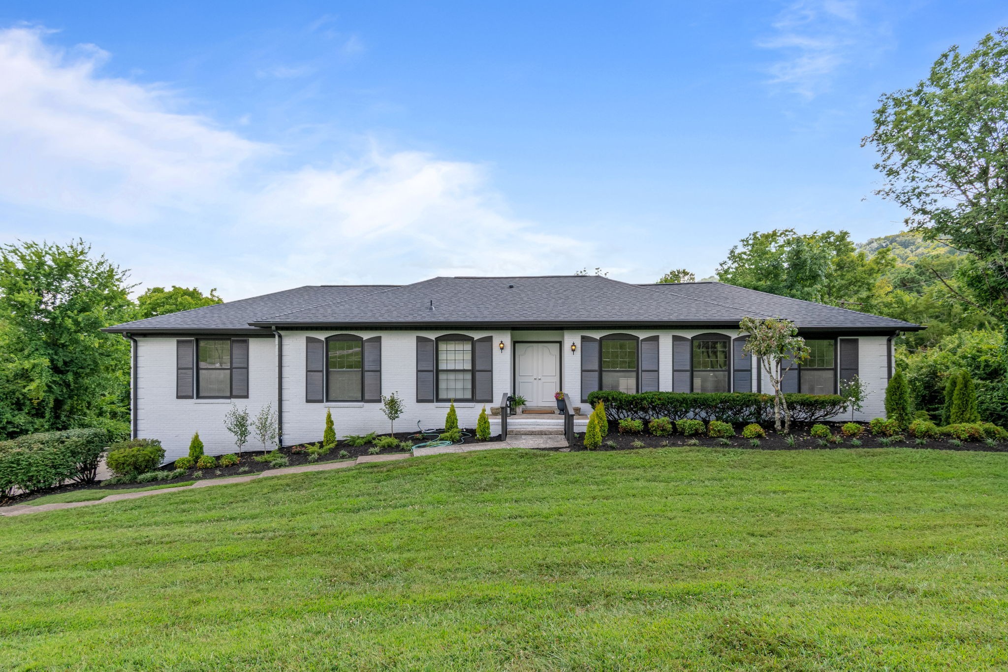 Brentwood Real Estate - Residential for sale