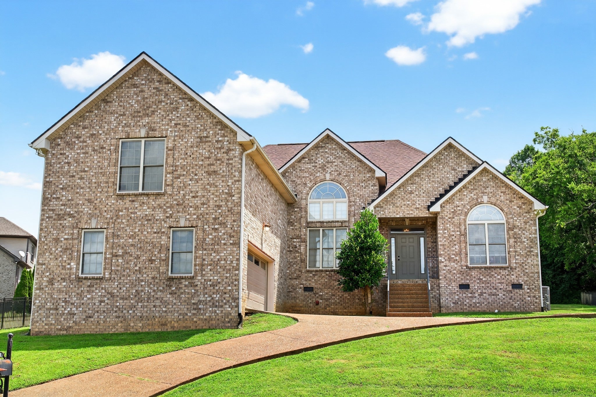 Residential Real Estate for sale in Hendersonville, TN