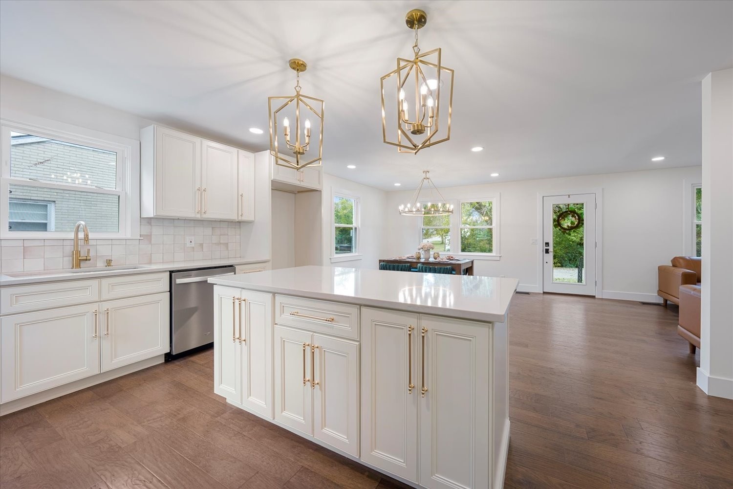 Home for sale in 1521 Rosedale Ave Nashville, TN