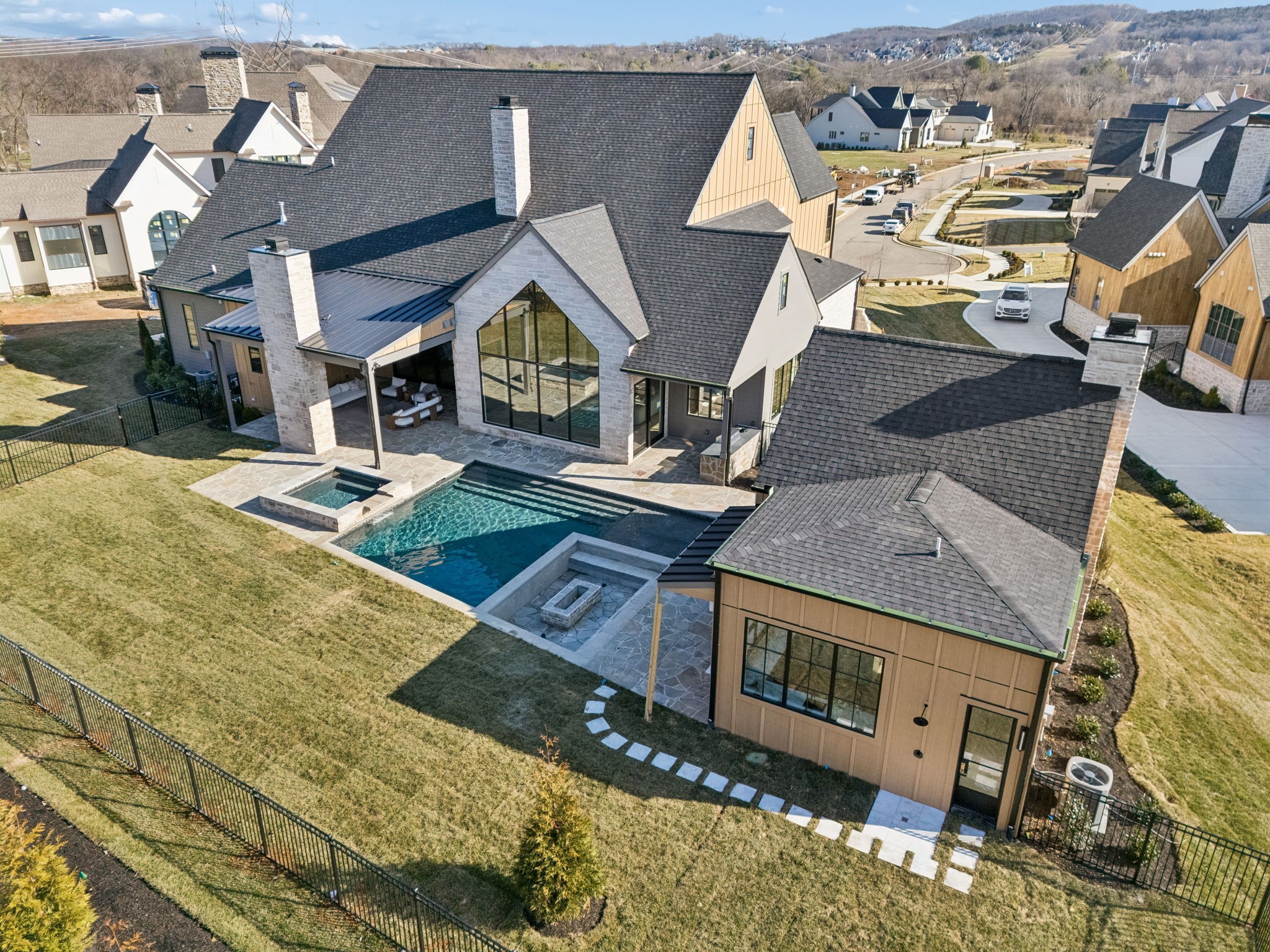Home for sale in 8100 Turning Point Drive Brentwood, TN
