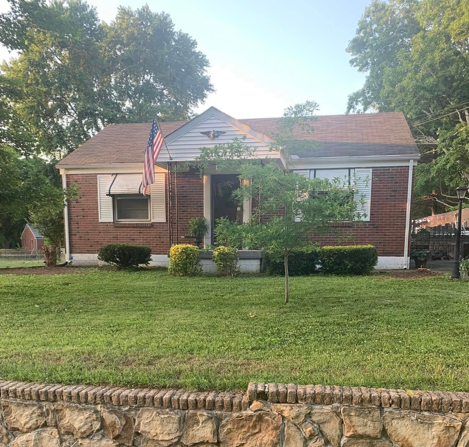 Home for sale in 407 Cottonwood Dr Nashville, TN