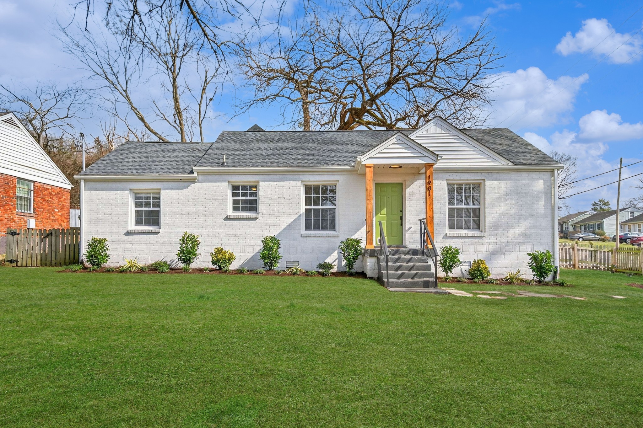Home for sale in 1901 Scott Ave Nashville, TN