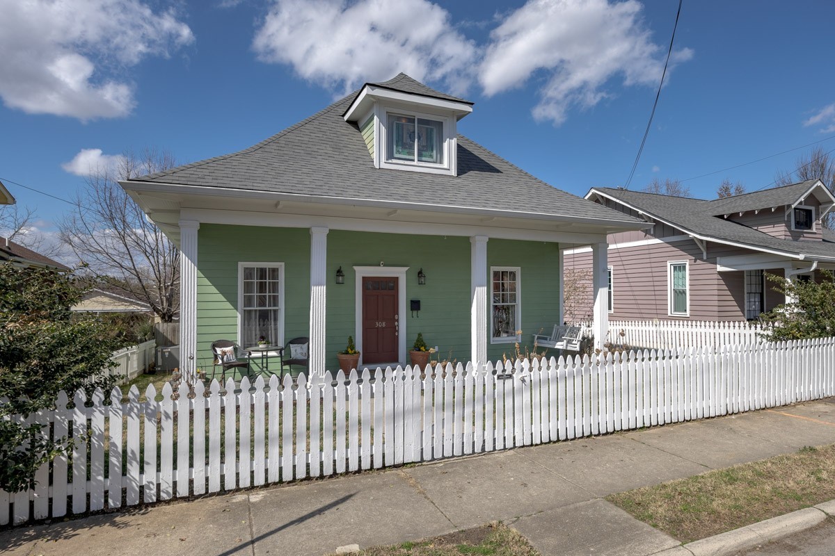 Home for sale in 308 S 17th St Nashville, TN
