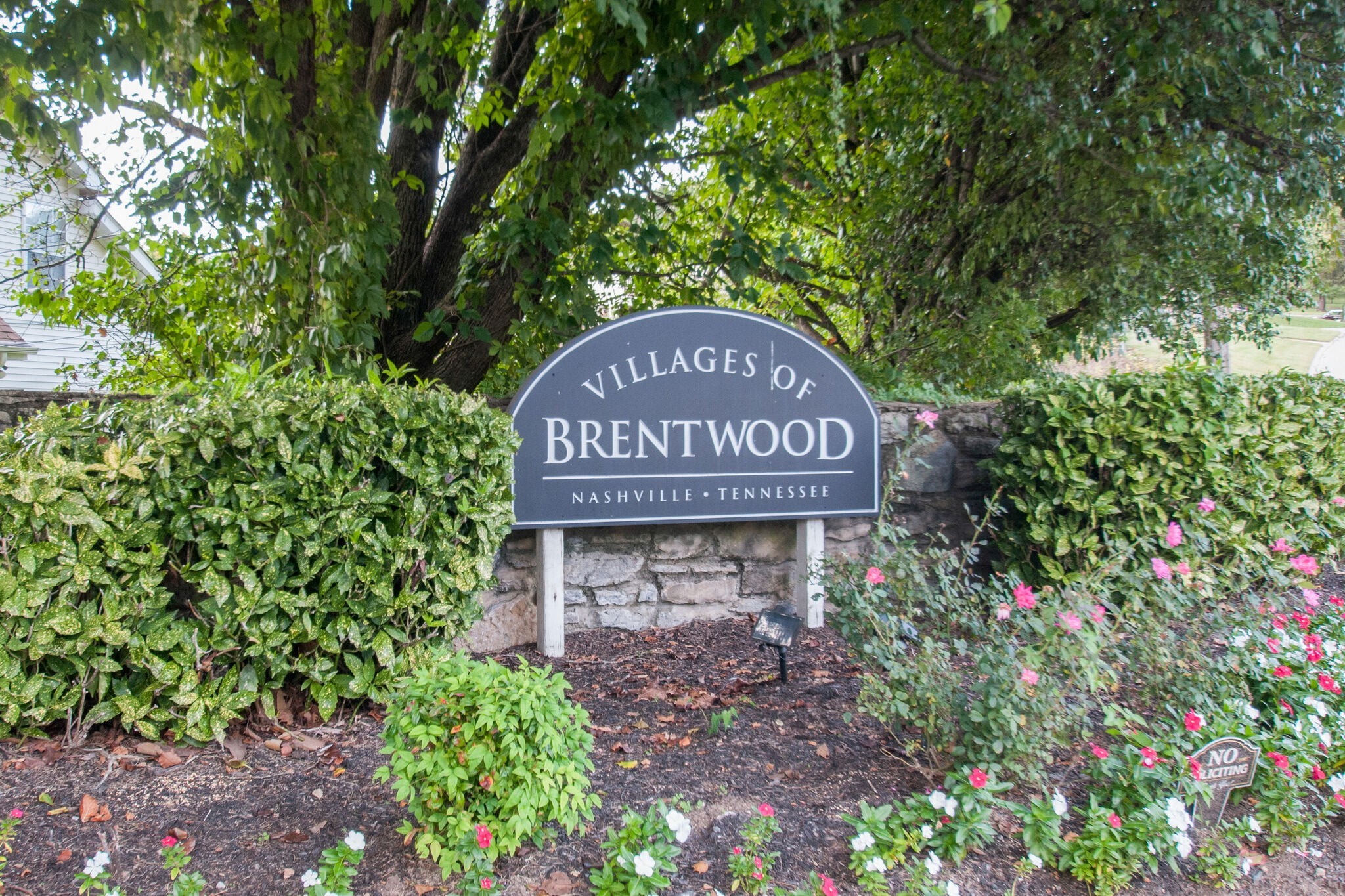 Home for sale in 313 Yorkshire Cir Nashville, TN