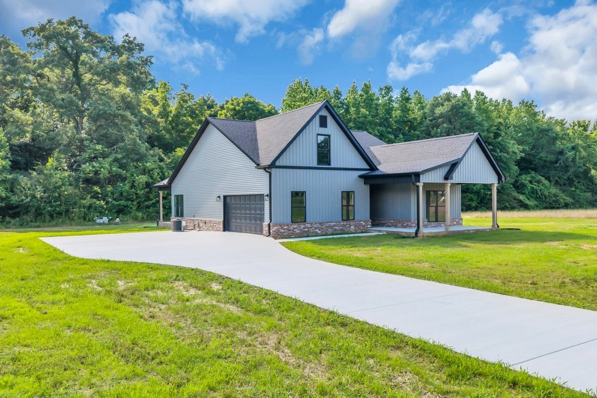 2728 2728 Bains Rd, Hillsboro - MLS 3182460