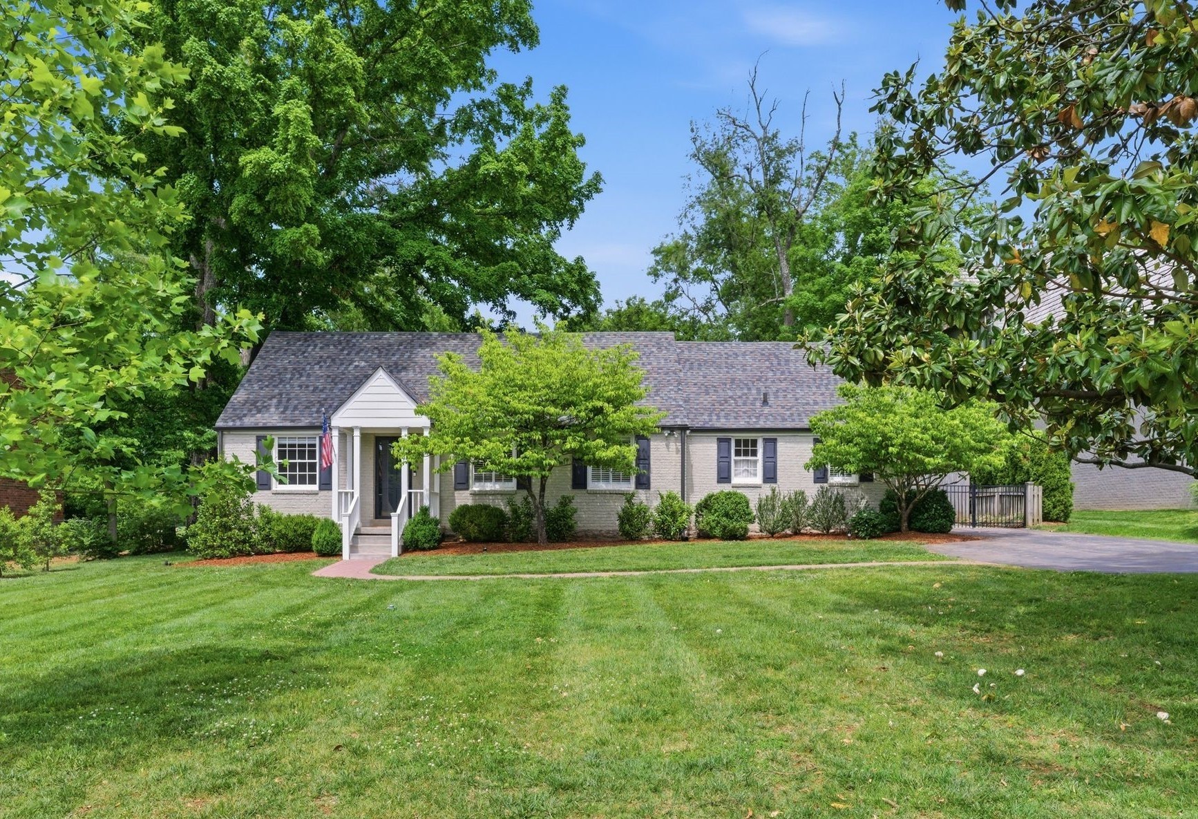 Home for sale in 104 Brookfield Ave Nashville, TN
