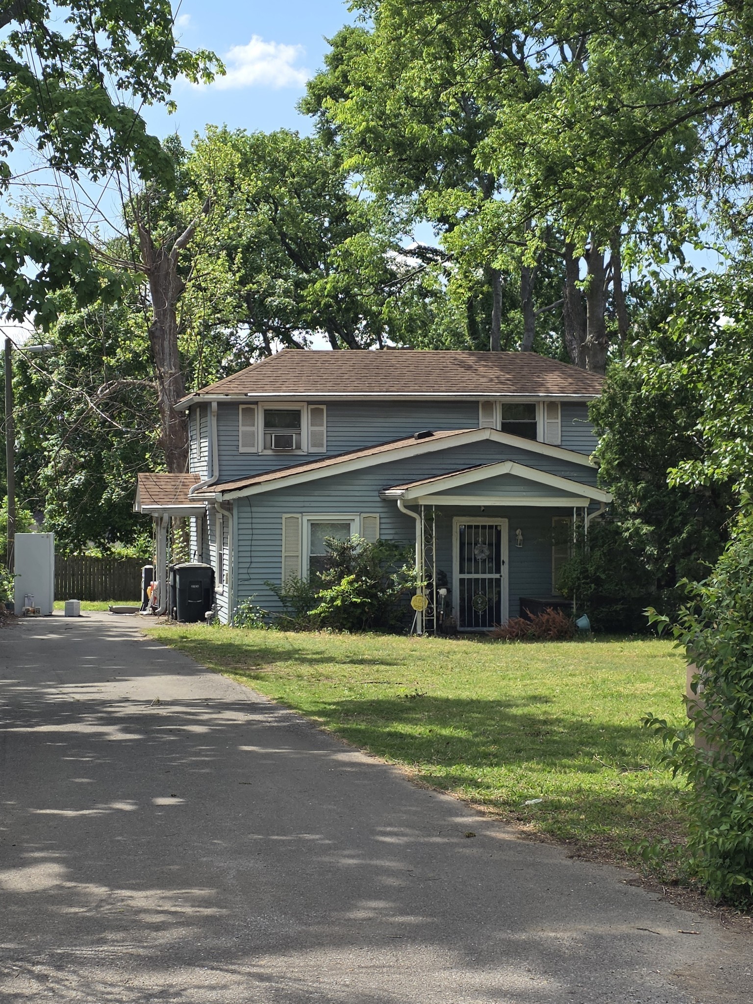 Home for sale in 1622 Northview Ave Nashville, TN