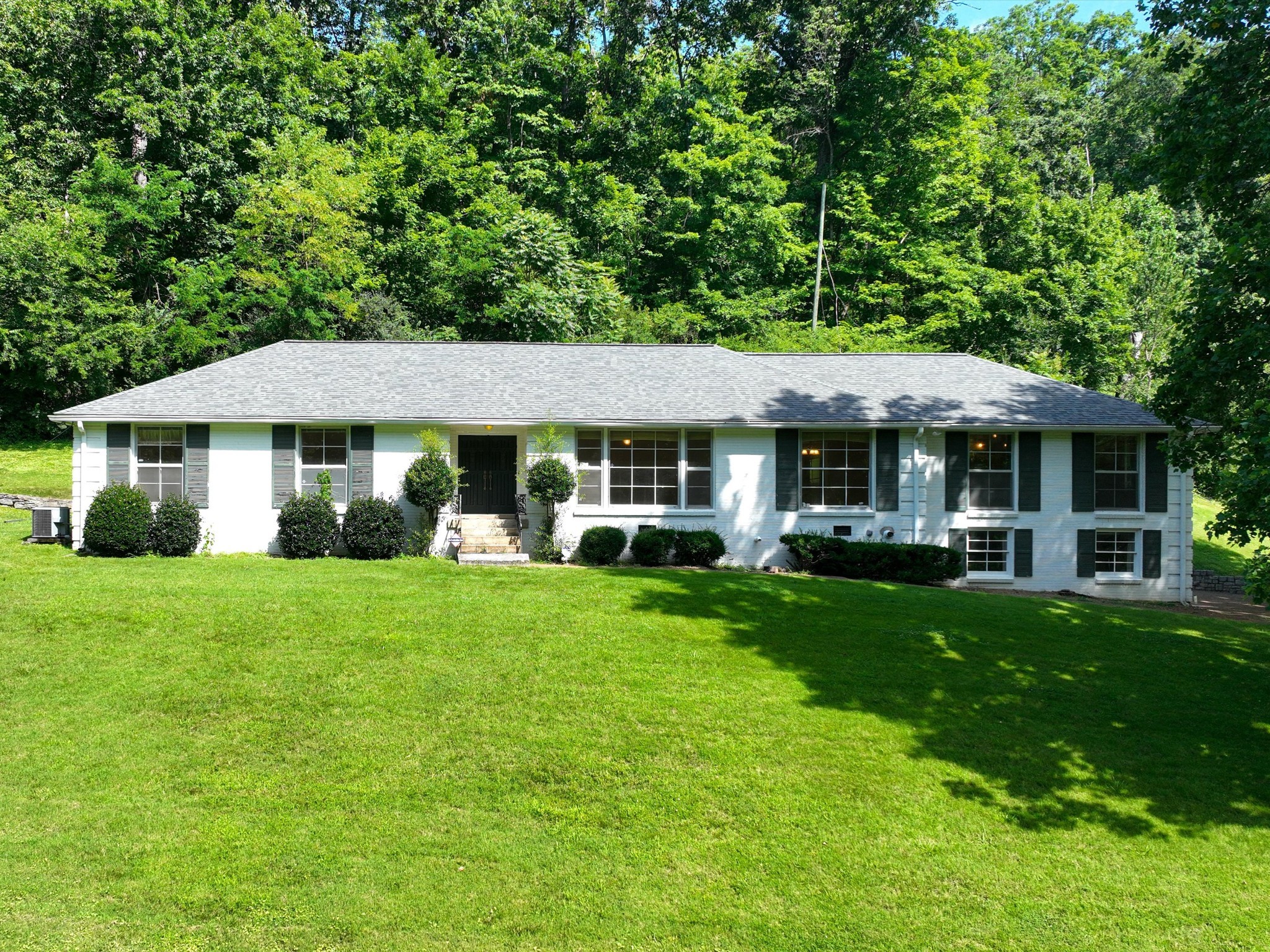 Home for sale in 6624 Jocelyn Hollow Rd Nashville, TN