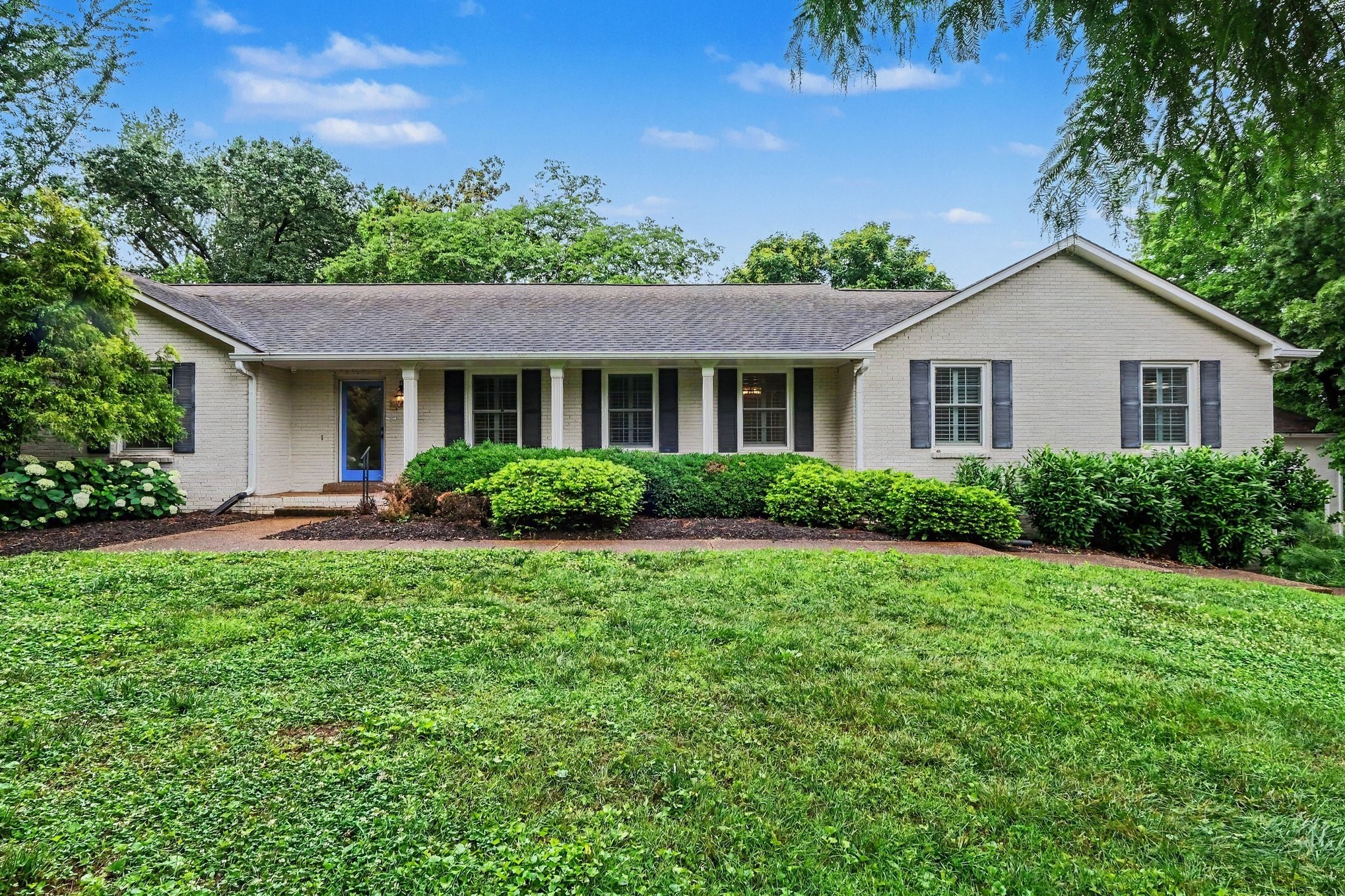 Home for sale in 5035 Marc Dr Nashville, TN