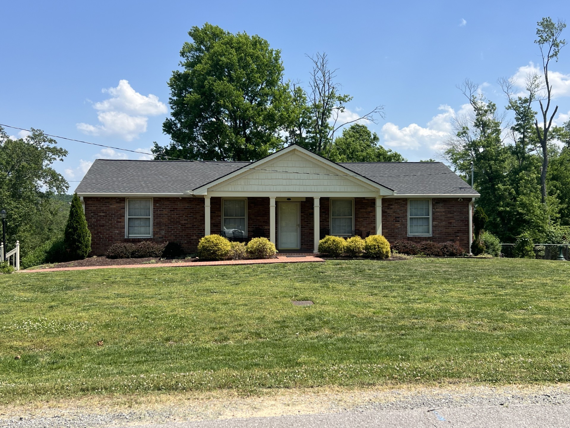 Home for sale in 209 Downeymeade Dr Nashville, TN
