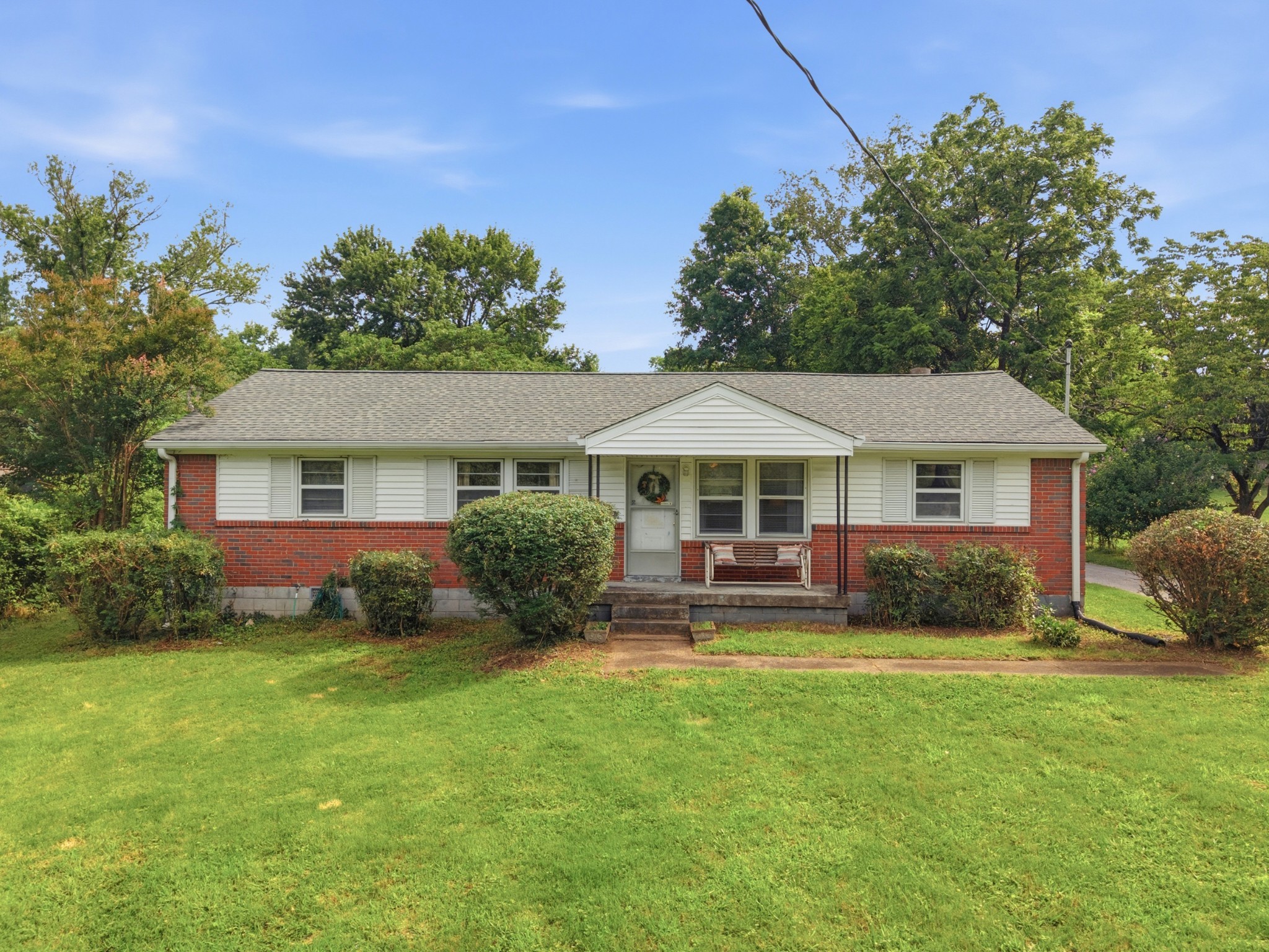 Home for sale in 3835 Creekside Dr Nashville, TN