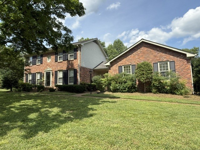 Brentwood Real Estate - Residential for sale