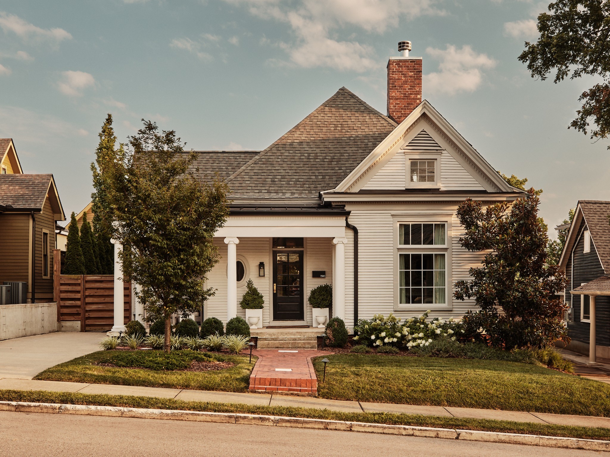 Home for sale in 1510 Holly St Nashville, TN