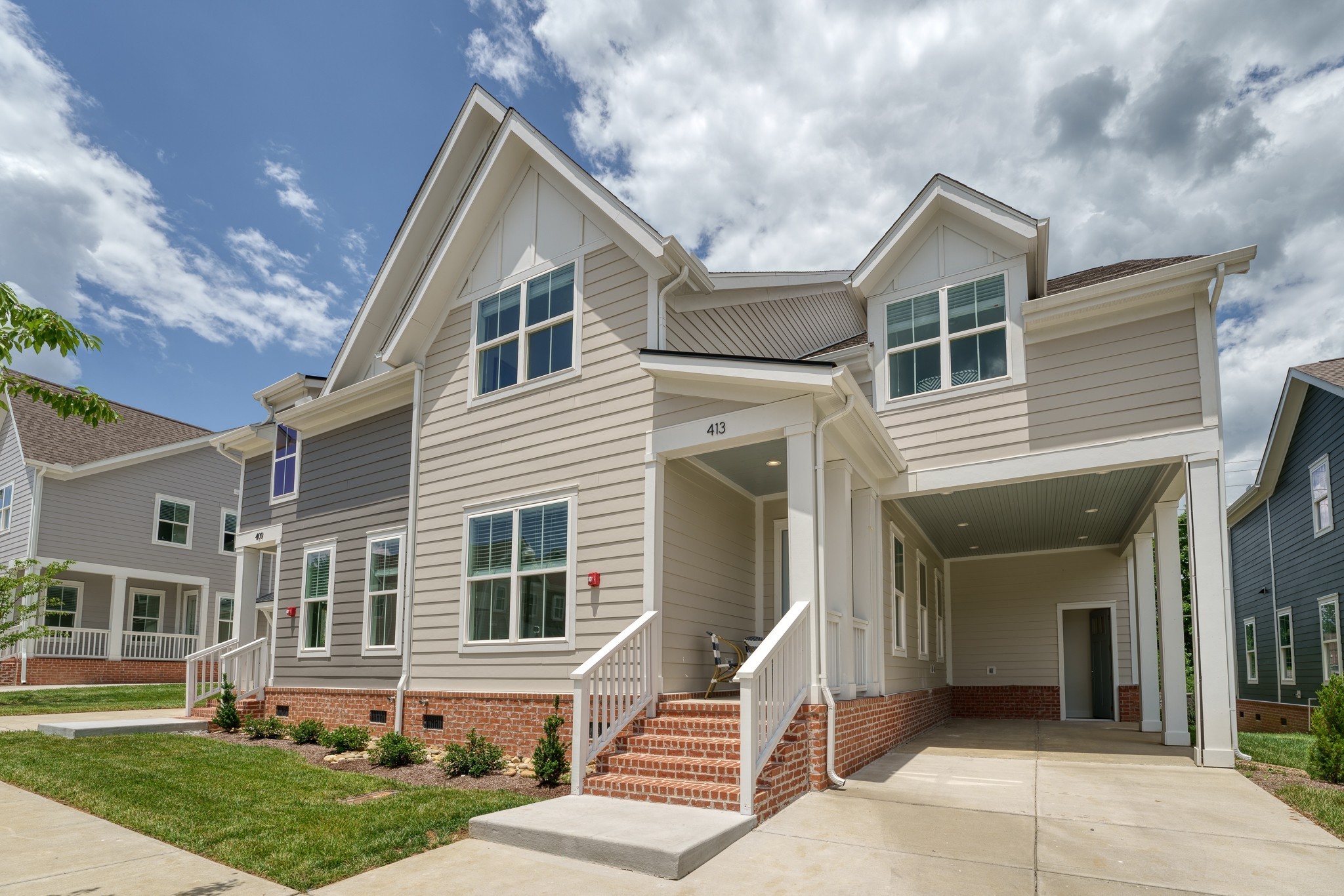 Home for sale in 433 Herringbone Ct Franklin, TN