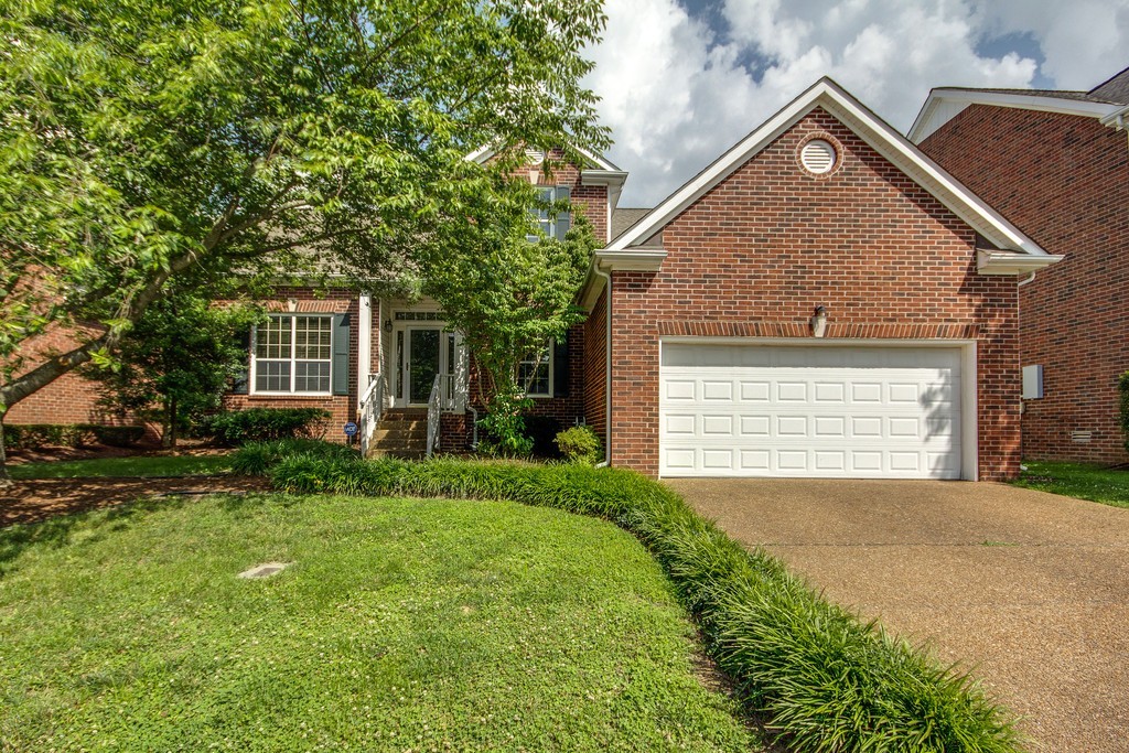 Franklin Real Estate - Residential Lease for sale