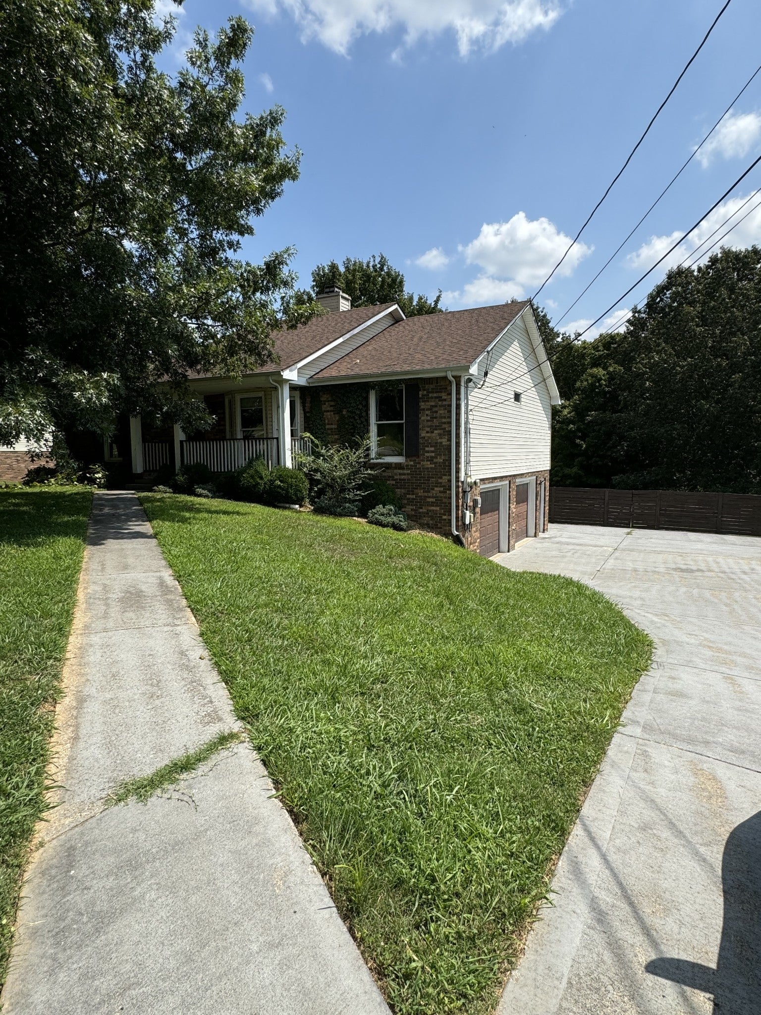 Home for sale in 1512 Robertson Ct Clarksville, TN