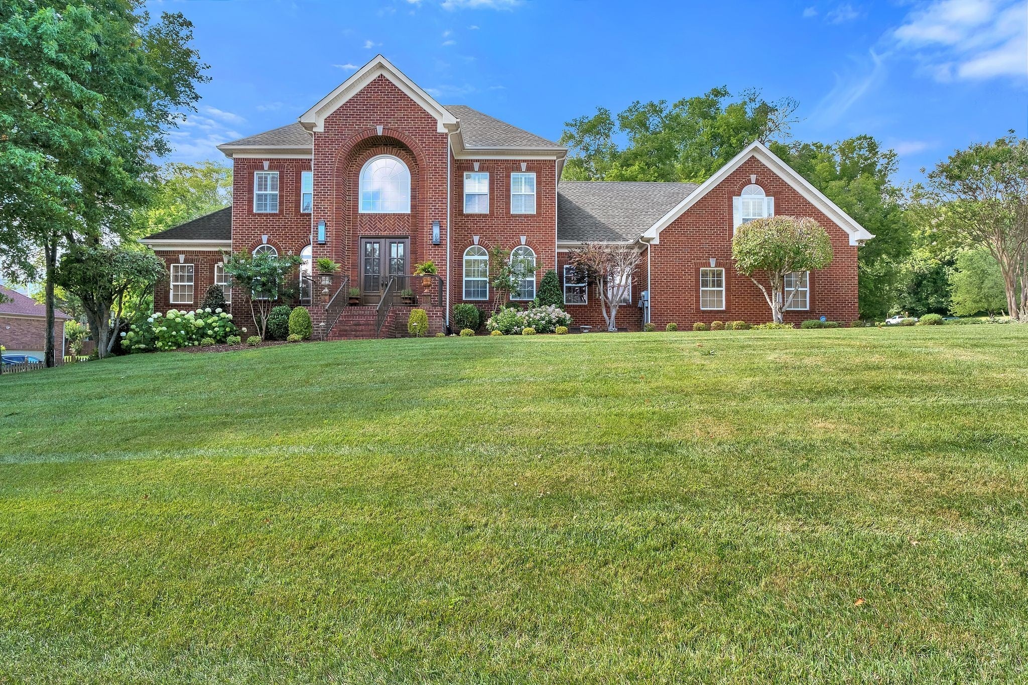 Brentwood Real Estate - Residential Lease for sale