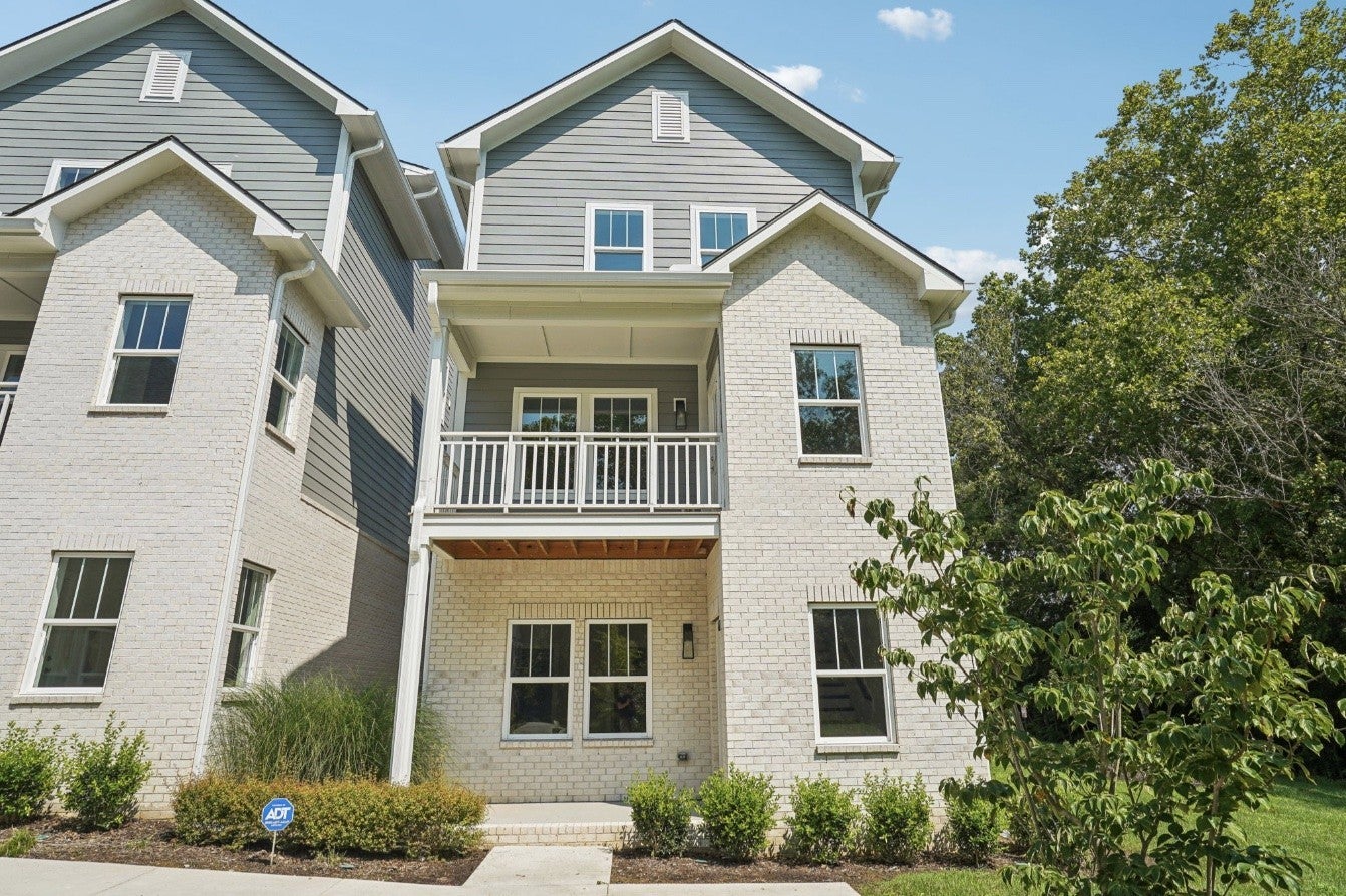 Nashville Real Estate - Residential Lease for sale