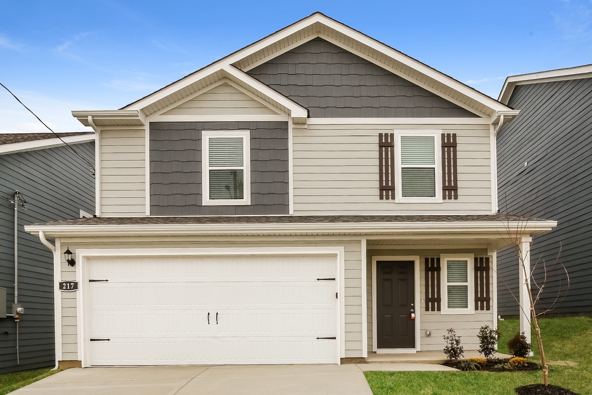 Home for sale in 217 Renwick Dr LA VERGNE, TN