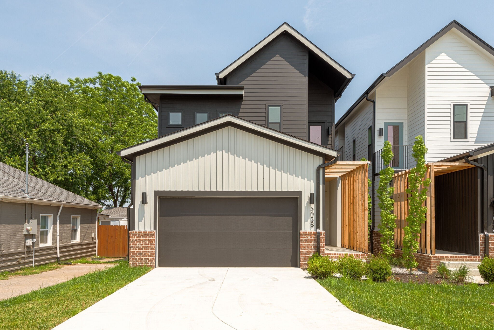 Home for sale in 303b Riverside Dr Nashville, TN