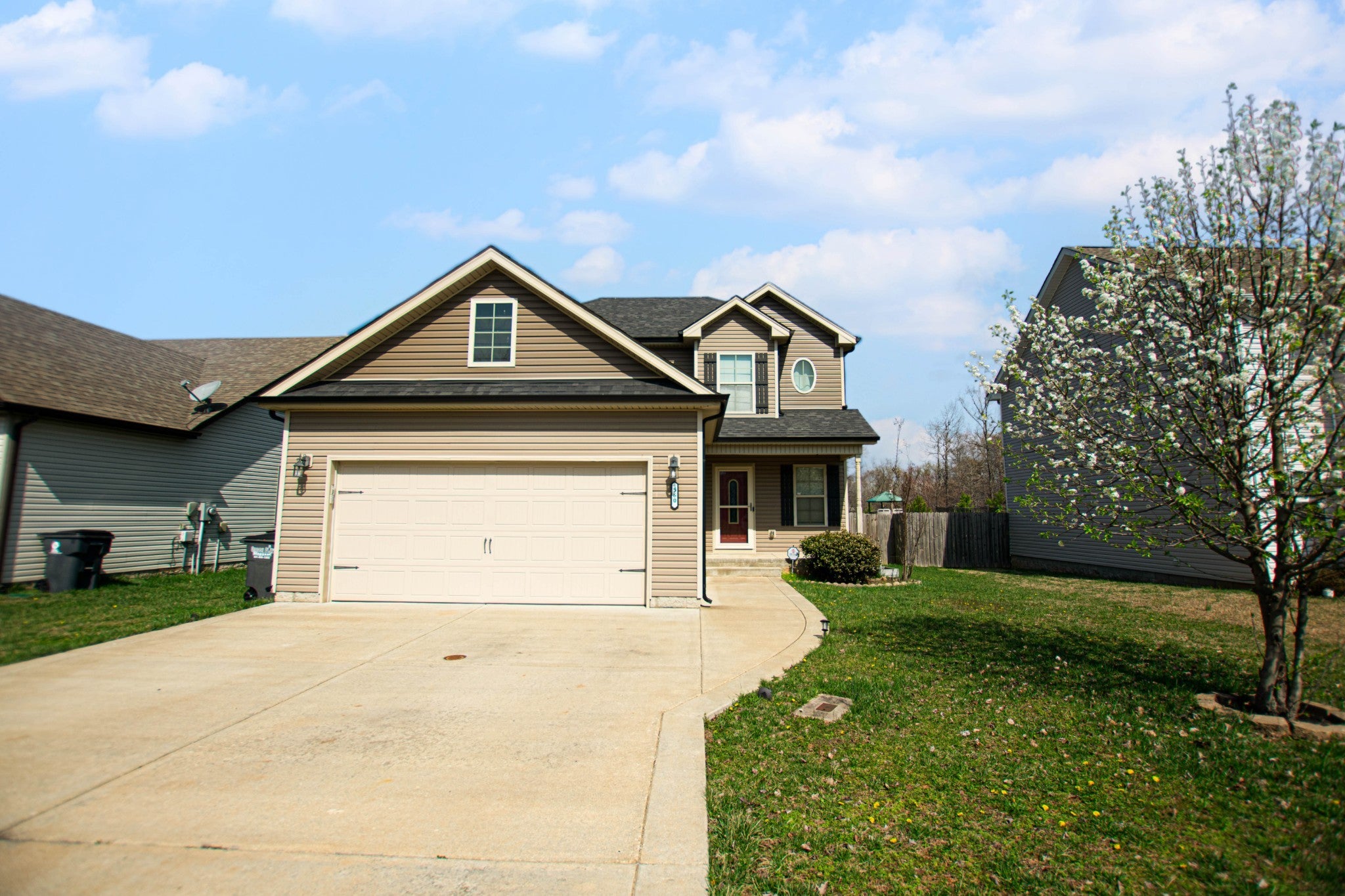 Home for sale in 560 Medallion Cir Clarksville, TN