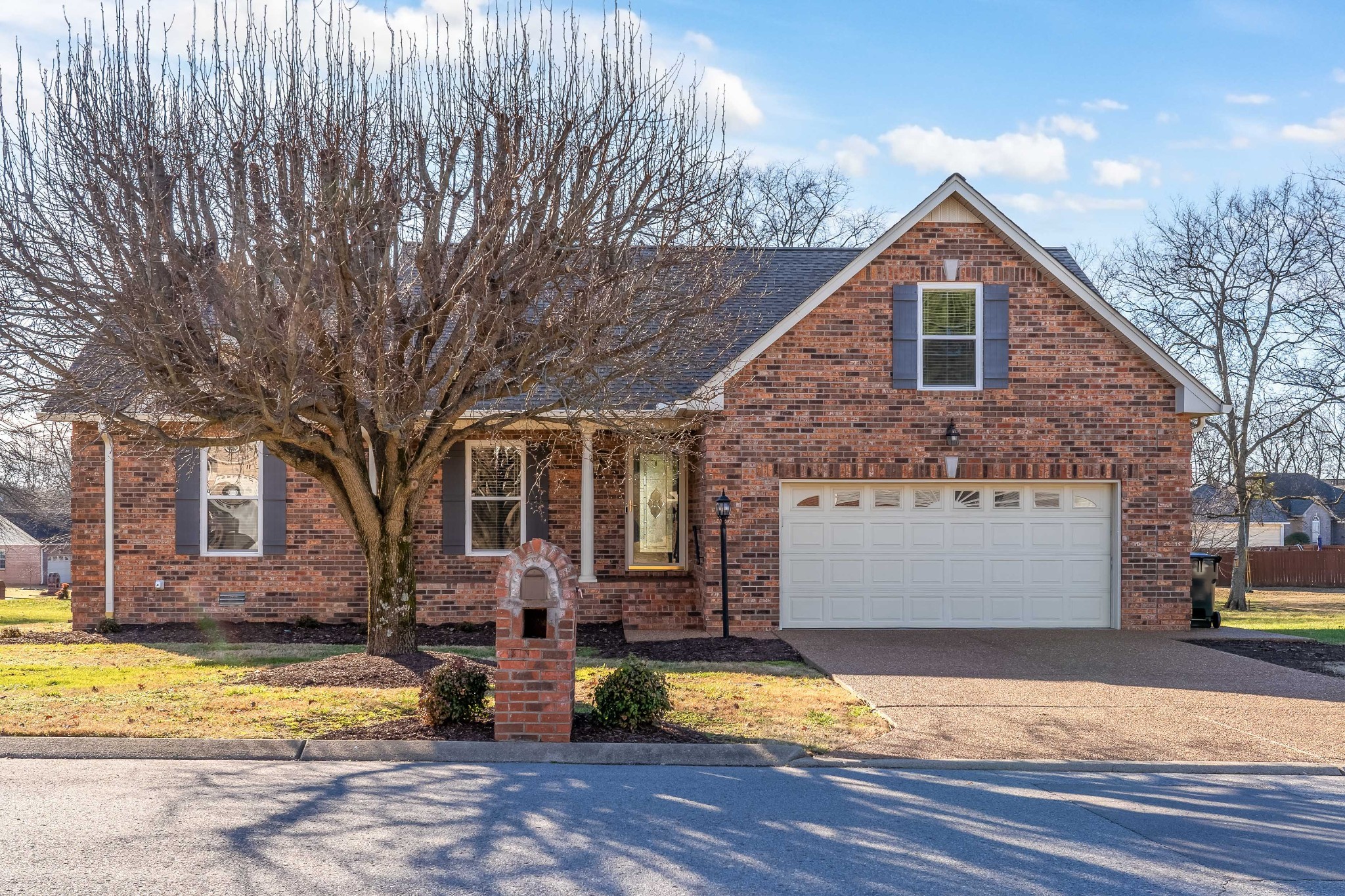 Home for sale in 177 Putter Point Dr Gallatin, TN