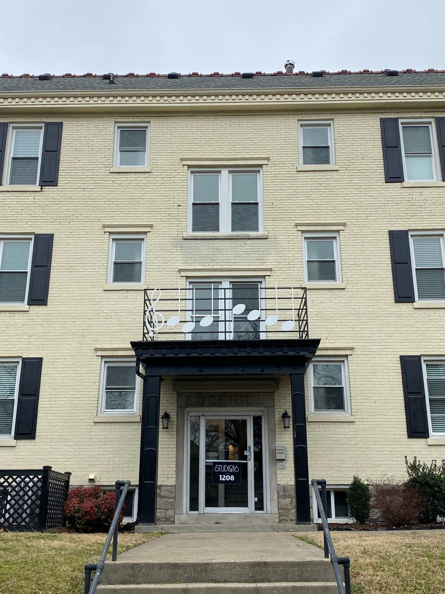 Home for sale in 1208 16th Ave S 4 Nashville, TN