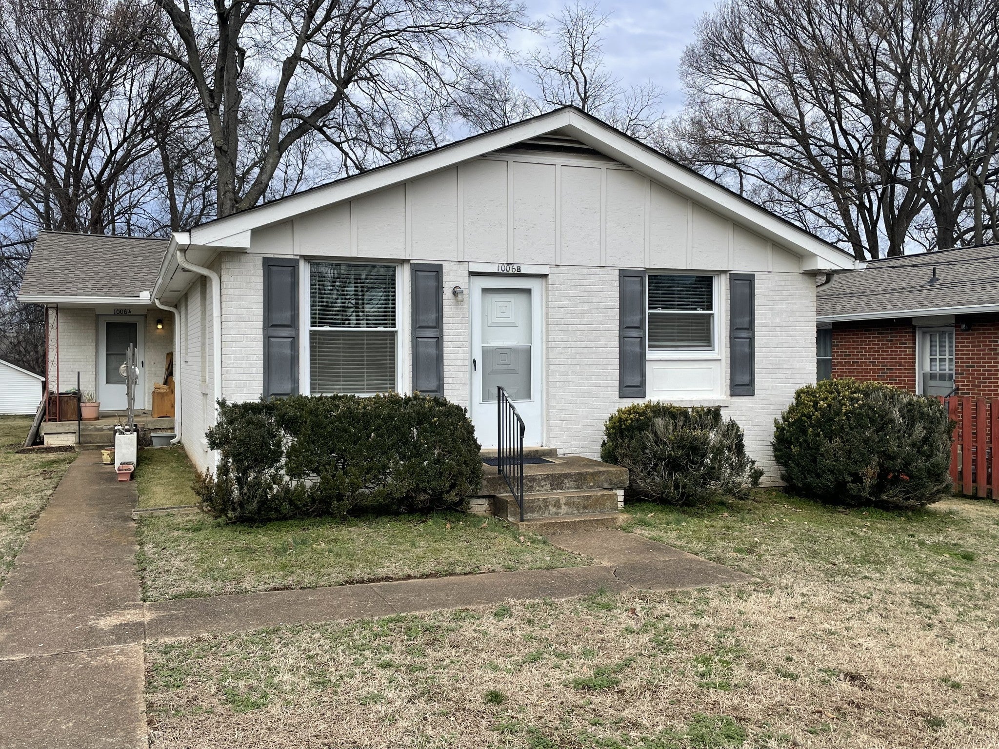 Home for sale in 1006b Clifton Ln Nashville, TN