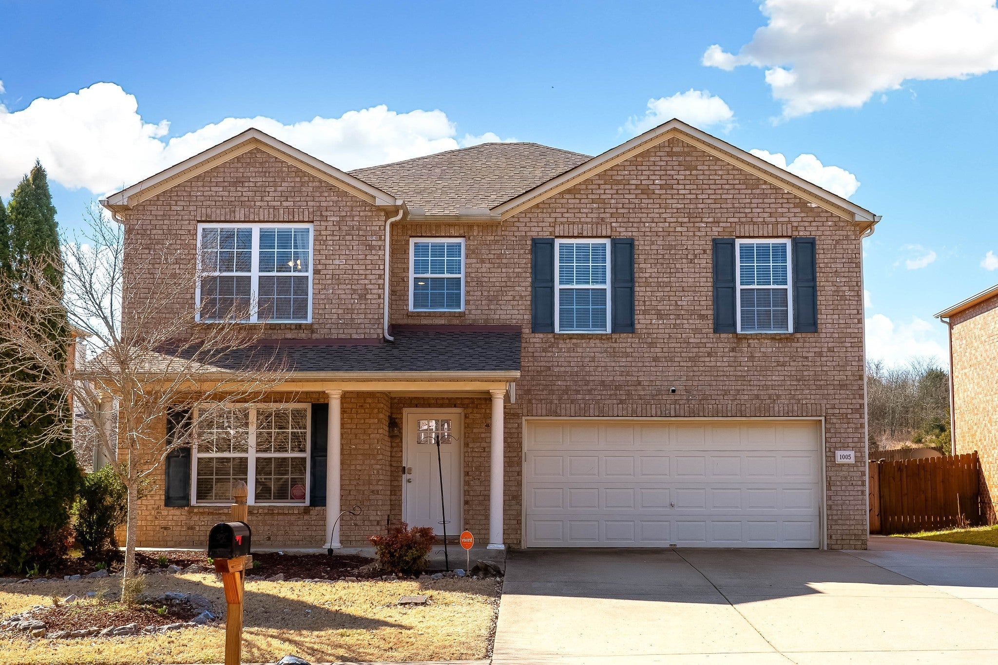 Home for sale in 1005 Gannett Rd Hendersonville, TN