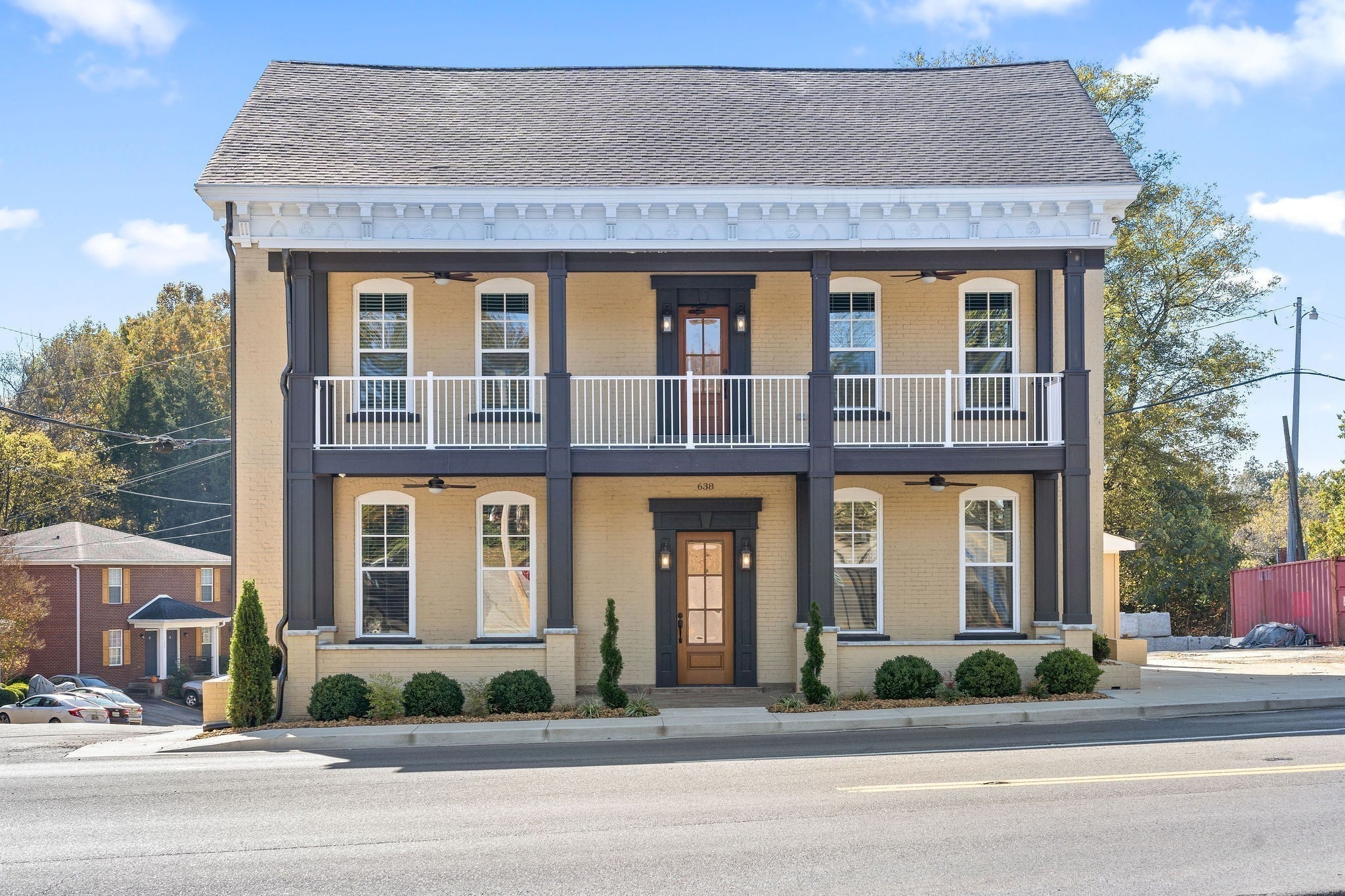 Home for sale in 638 Madison St 1 Clarksville, TN