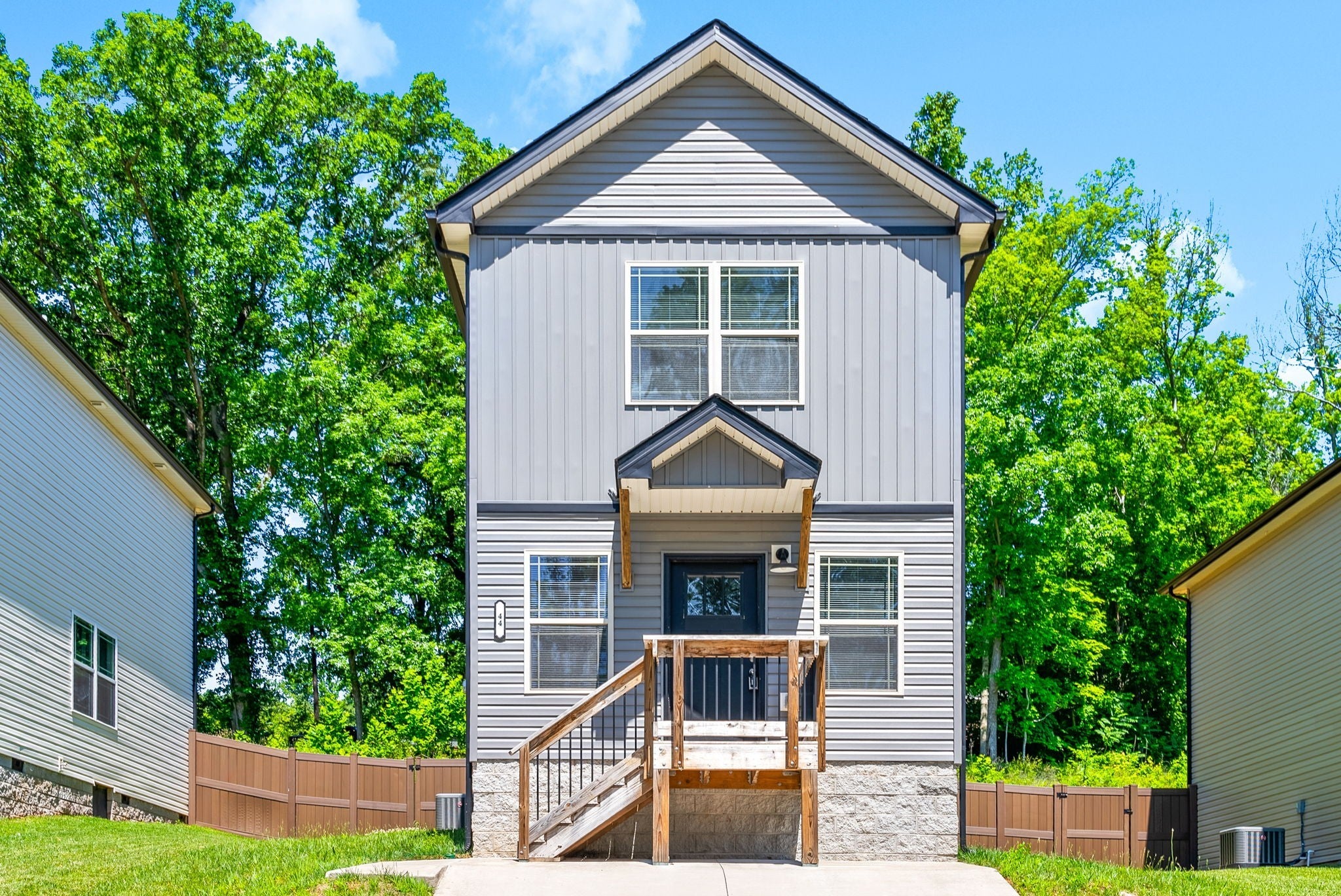 Clarksville Real Estate - Residential Lease for sale