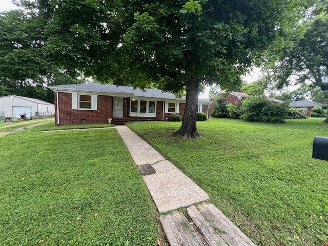 Home for sale in 804 Spencer Ave Gallatin, TN