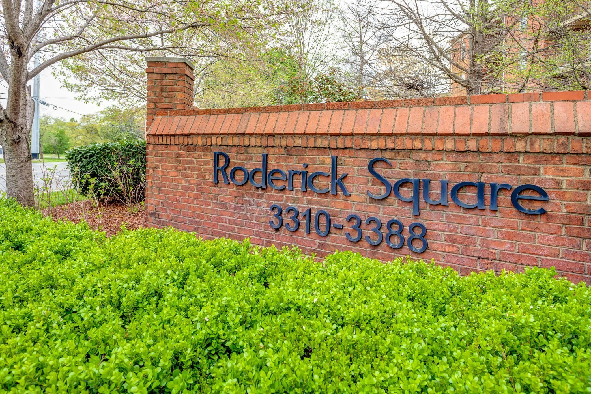 Home for sale in 3320 Hillsboro Pike Nashville, TN