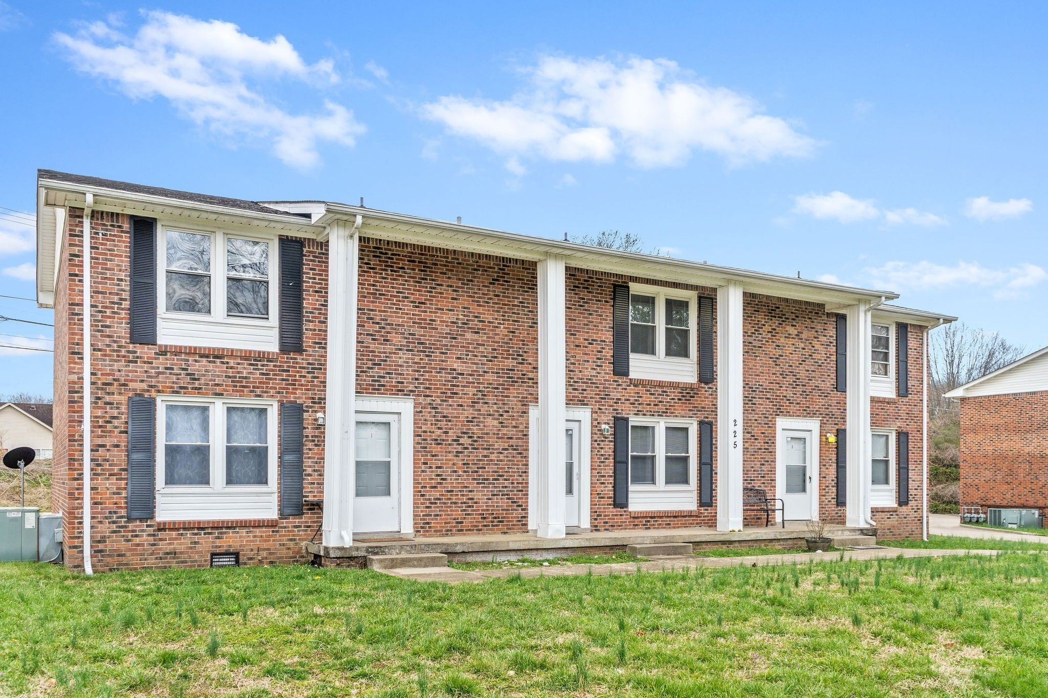 Home for sale in 225 Taft Dr 1 Clarksville, TN