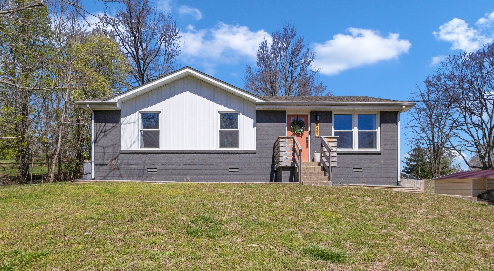 Home for sale in 247 Jeffery Dr Clarksville, TN