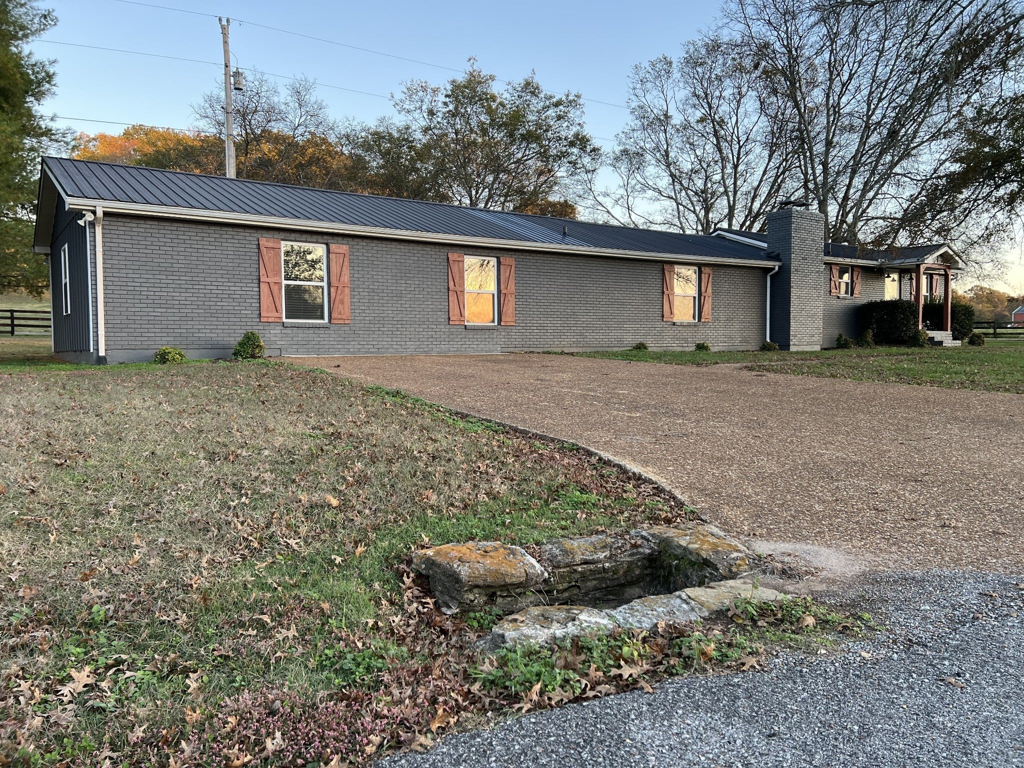 Home for sale in 300 Kirk Ln Gallatin, TN