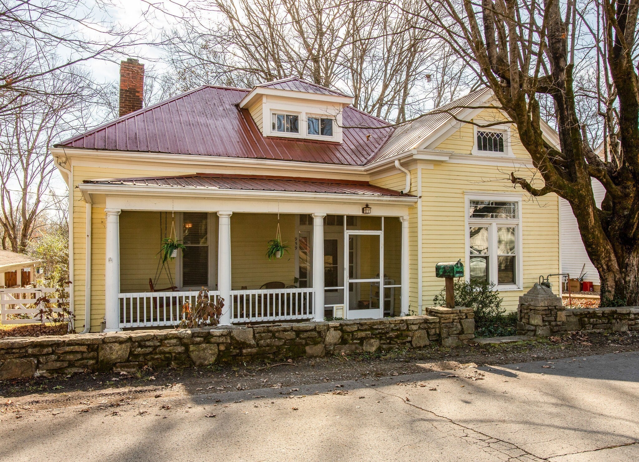 Home for sale in 959 Glass St Franklin, TN